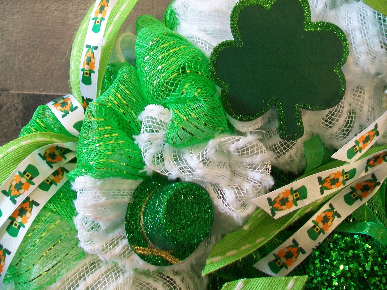 Large Green & White Saint Patrick’s Day Glittered Shamrock Mesh Wreath
