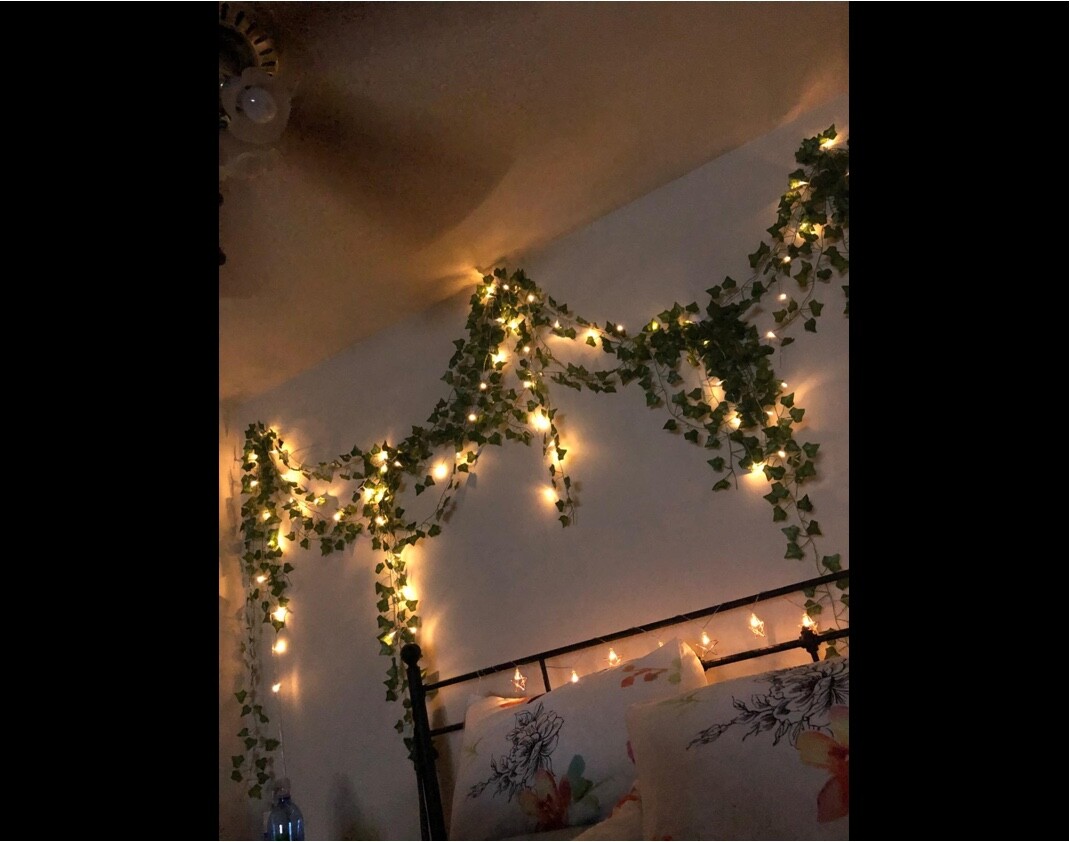 Illuminated Artificial Ivy Tapestry Hanging 84ft 12 pack 80 LED String Lights