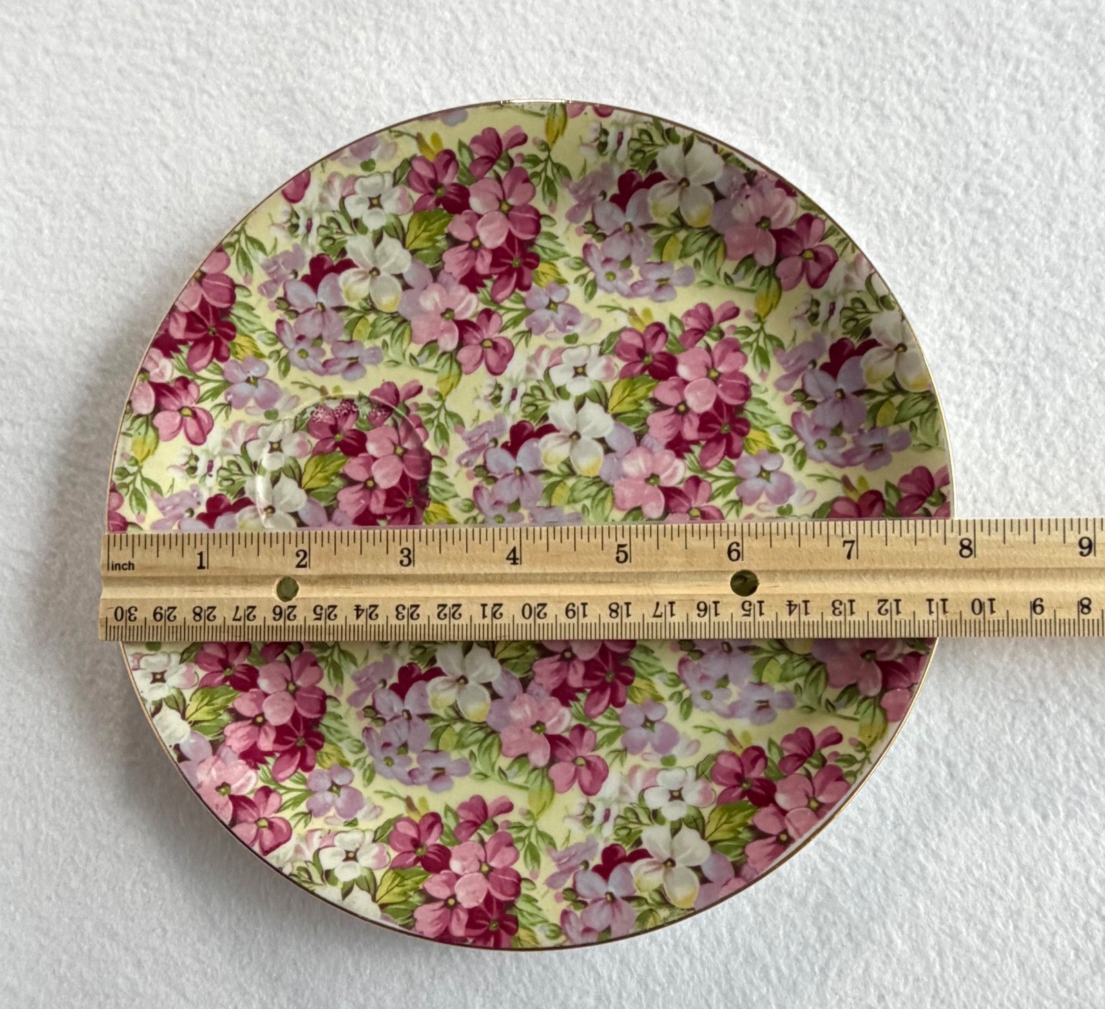 4 Vtg Chintz Summertime 8” Plates Floral Garden Cottagecore Wall Decor & Hangers