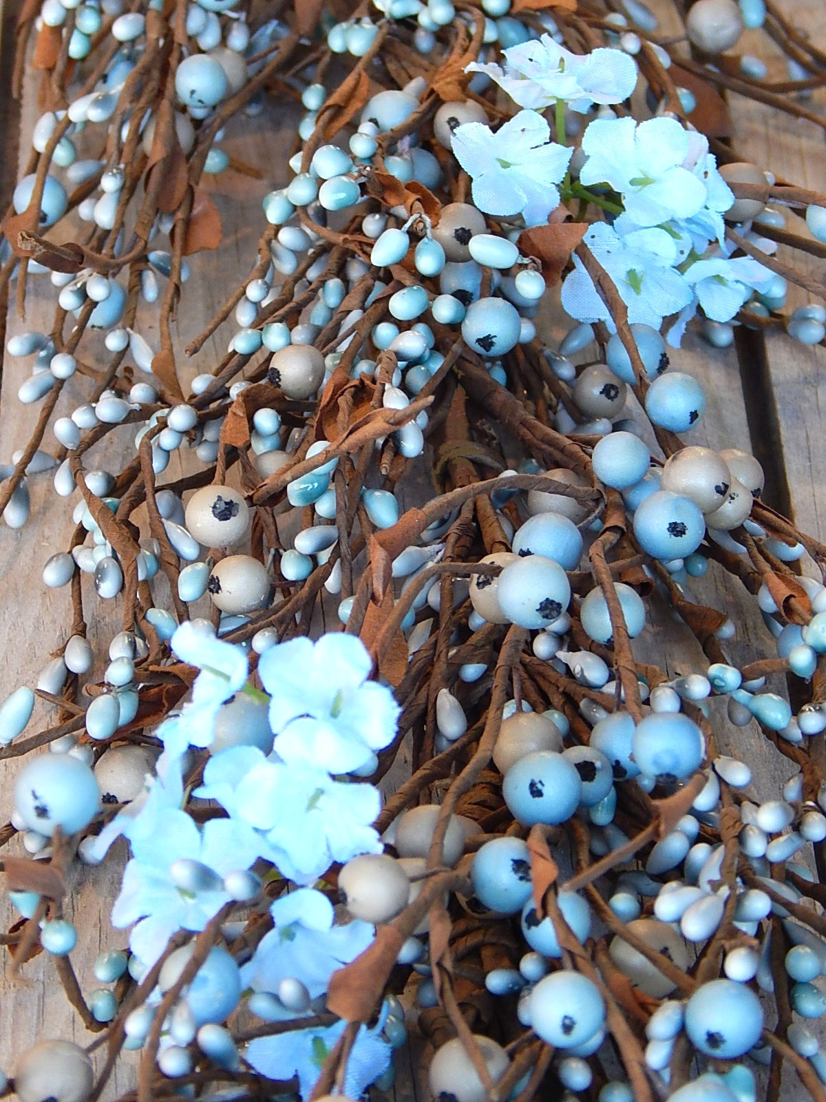 NEW Wildflower Spring Pip Berry MIXED Garland BLUE GREY WILDFLOWER MIX 56″