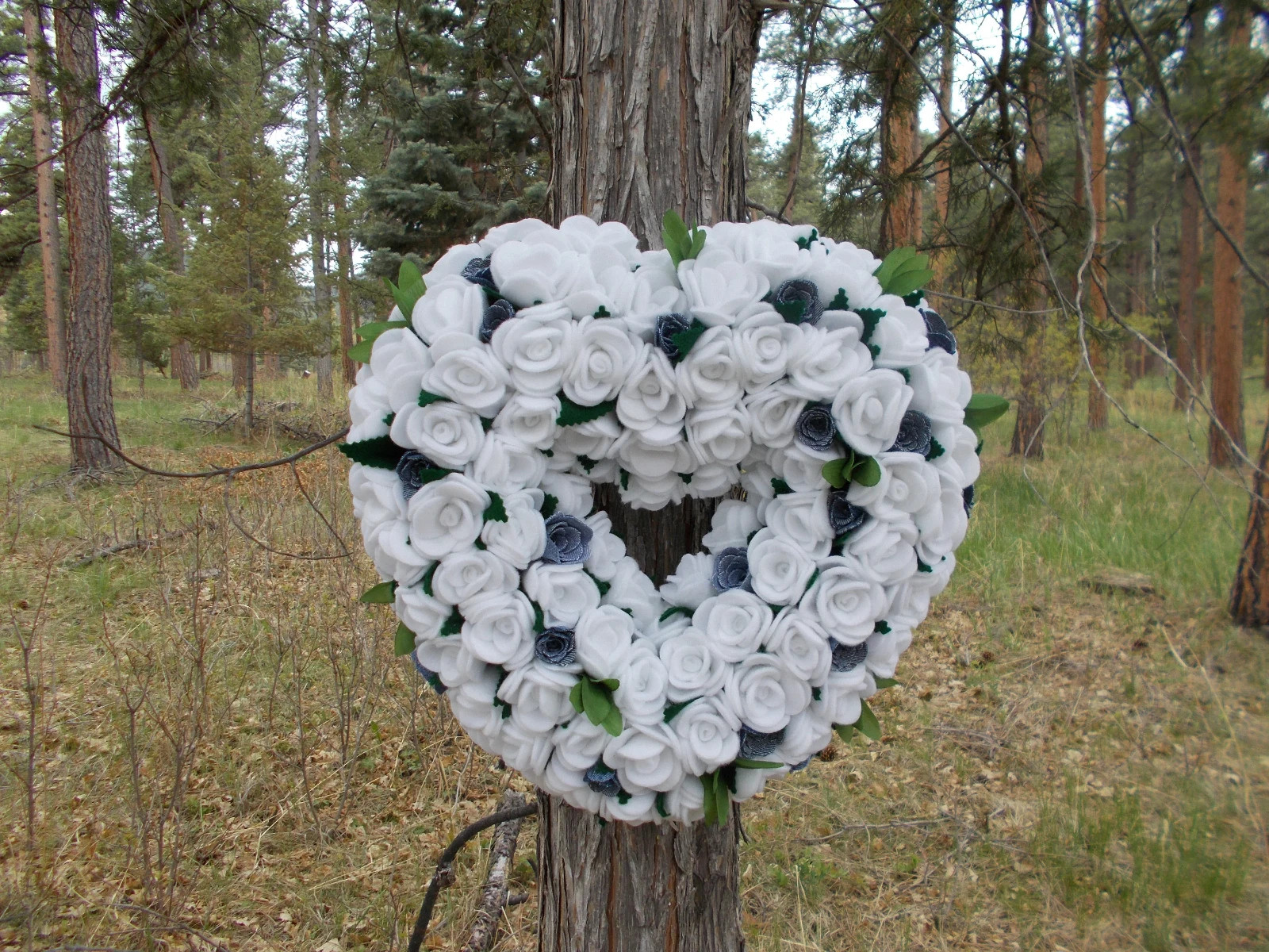 White Roses and Denim Roses Heart Shape Wall Hanging Country Barn Wedding Decor