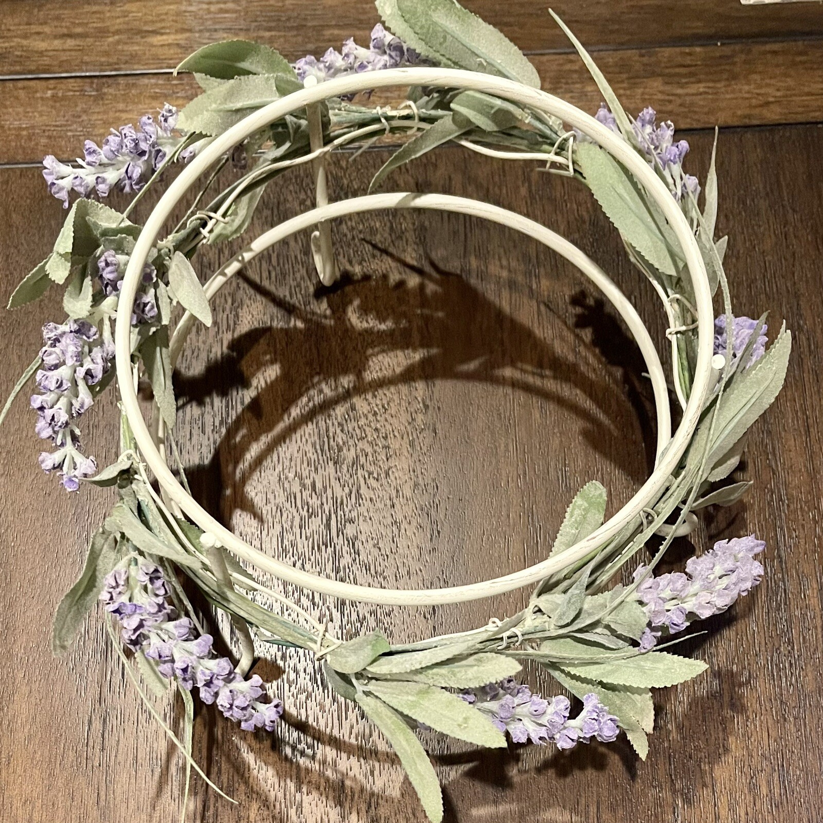 Hallmark Glass Bowl Metal Stand Potpourri Decor w/Lavender Flower Centerpiece 9″