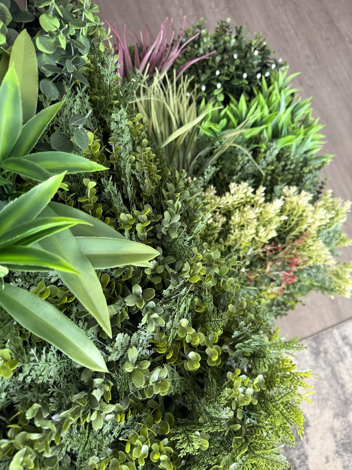 Artificial Greenery Wall Panels 4 x (40”x40”)