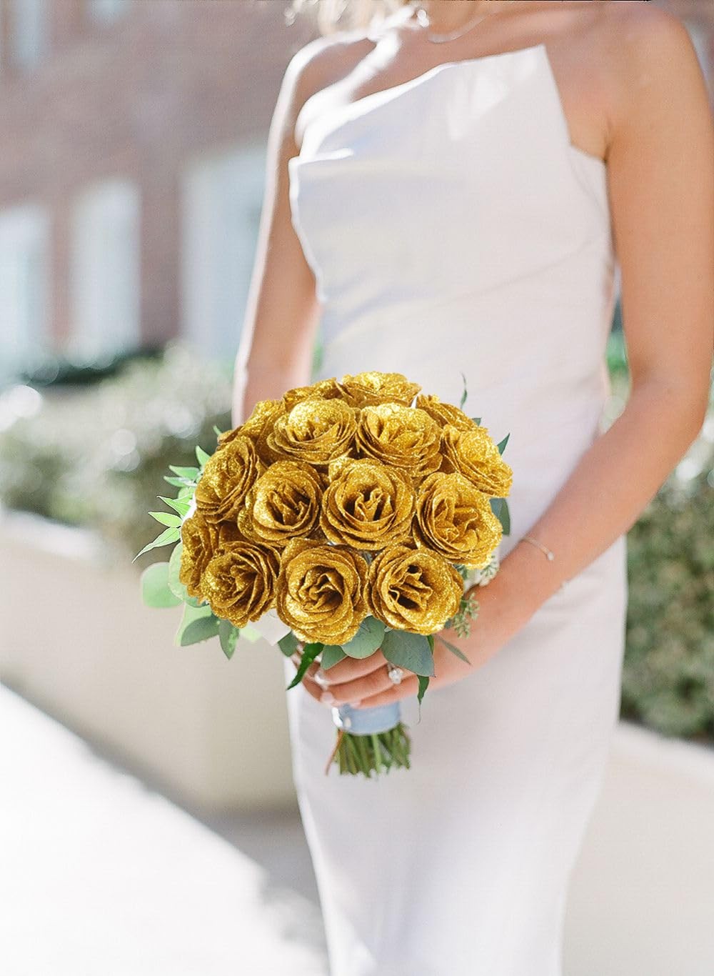 Rzoukler Gold Roses,30PCS Glitter Roses Bouquet Artificial Roses with Stems f…