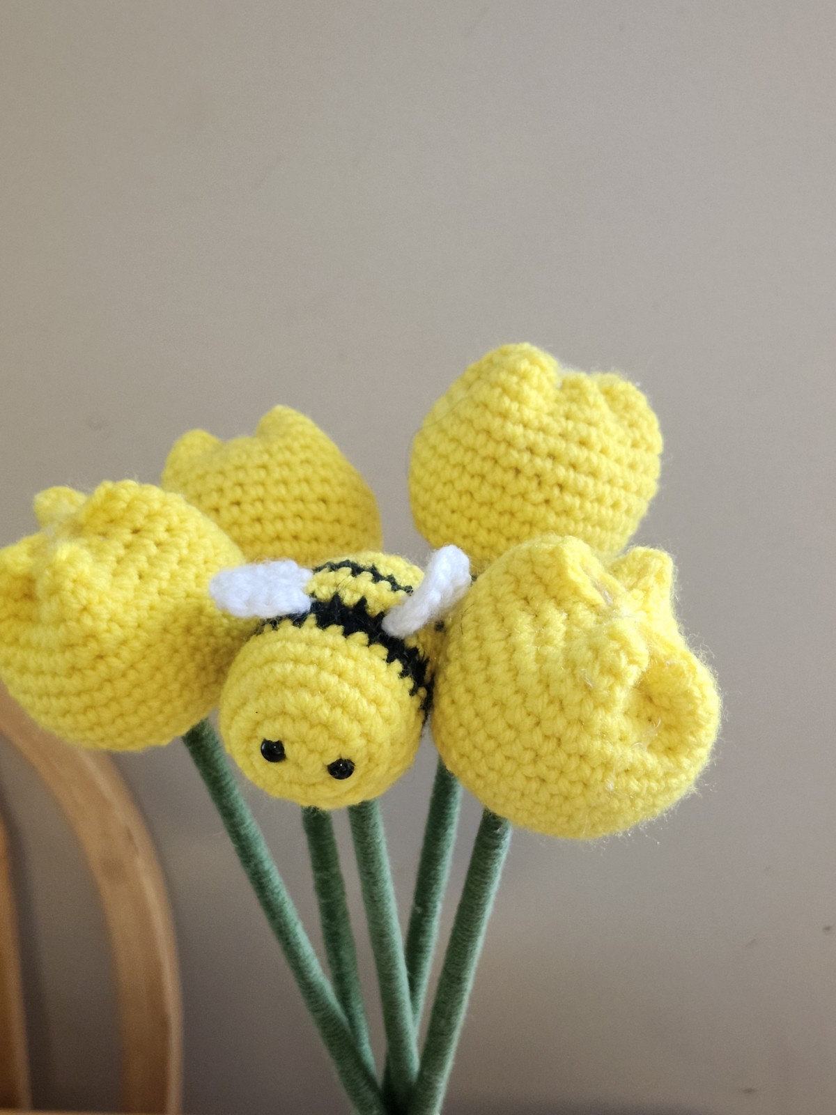 Artificial Crochet Yellow Tulip Bouquet with Bee in White Vase, Floral Theme