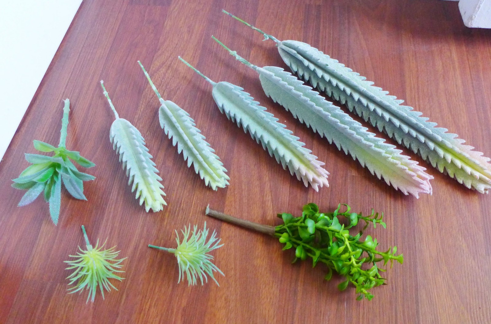 Set of 9 Flocking Artificial Succulents Plants Coral columns Mini Pine Tree