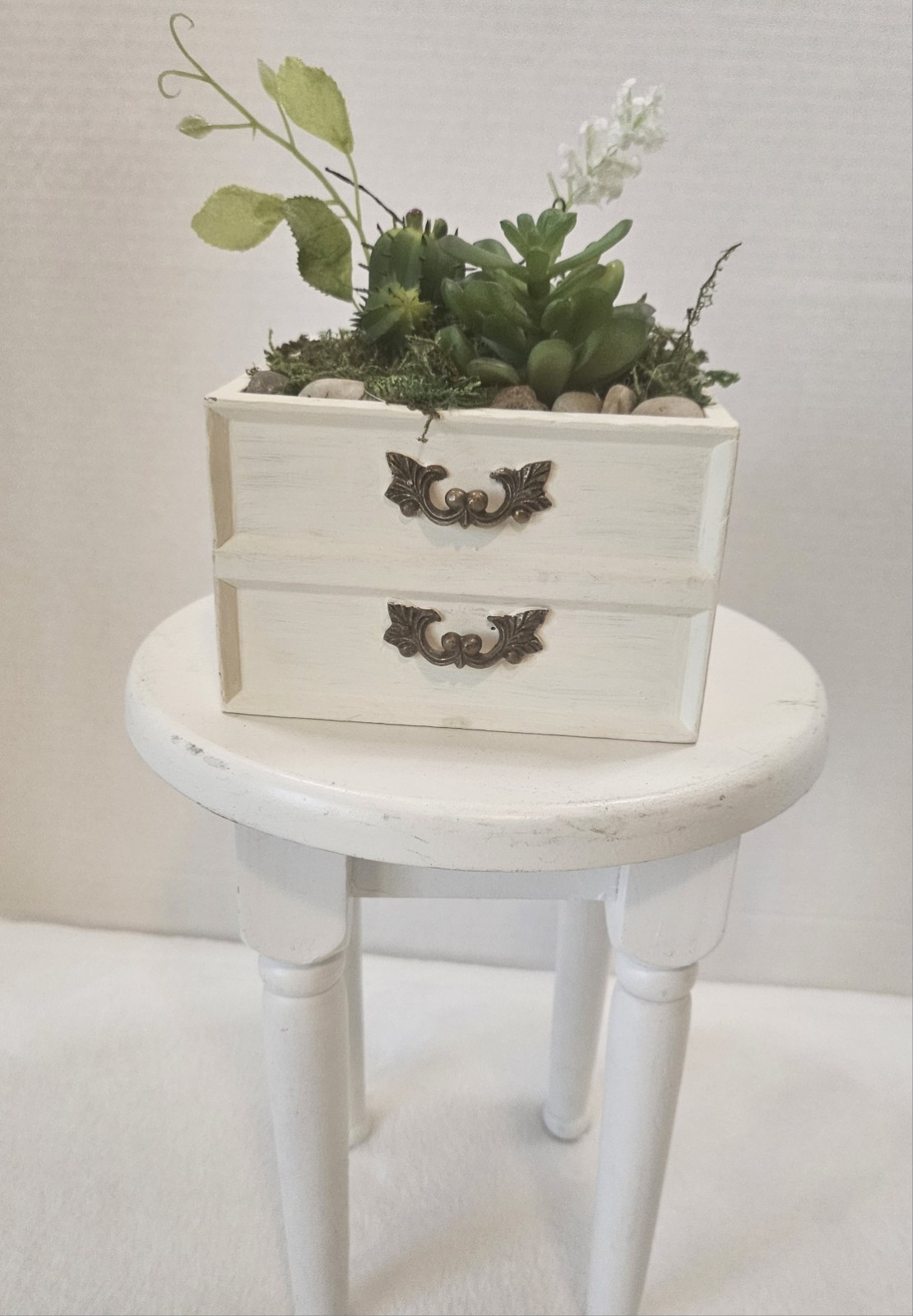 Artificial succulents arrangement(Handmade)