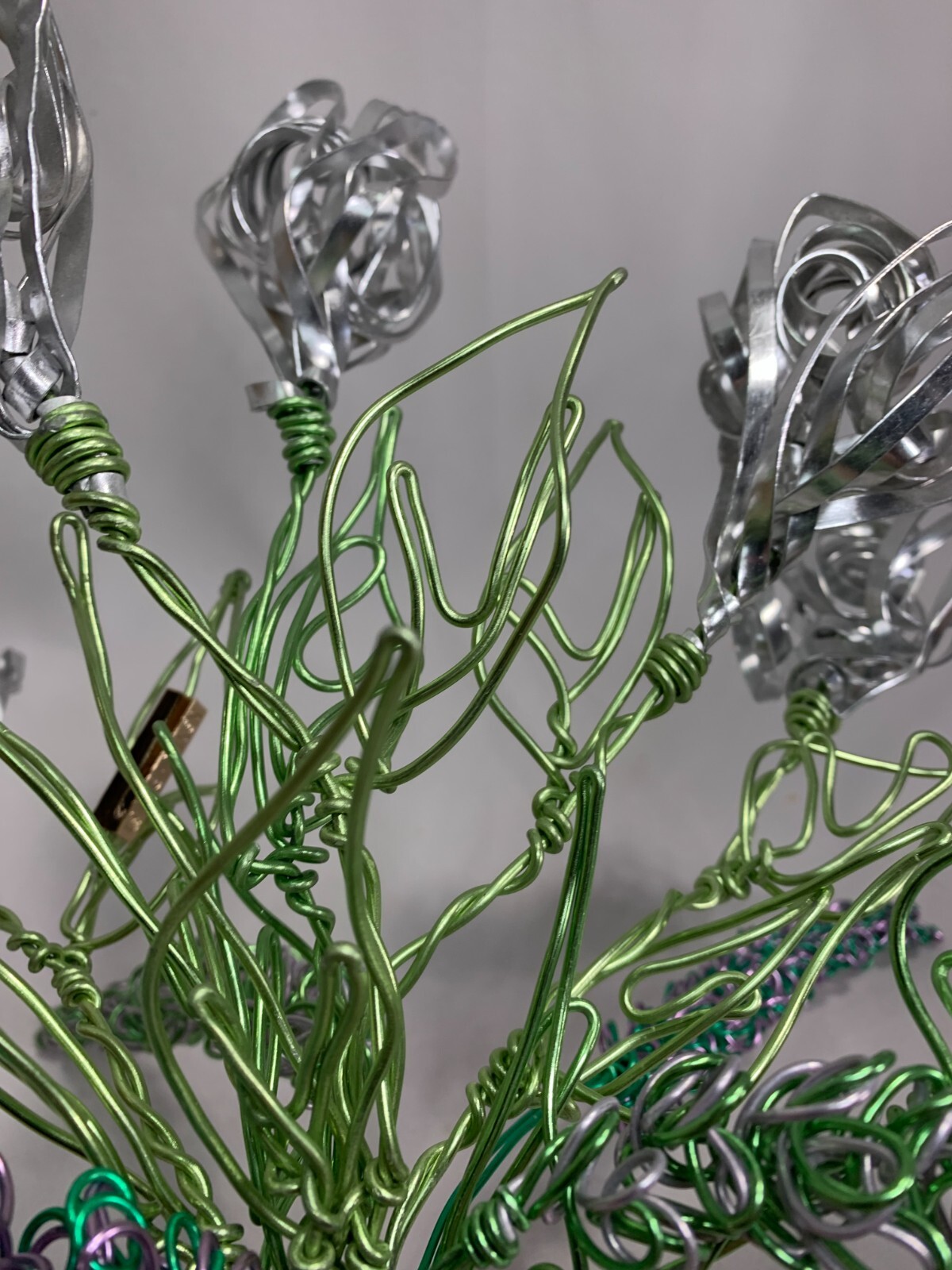 ONE MILLION ROSES Handmade Metal Rose Bouquet – WIRE FLOWERS