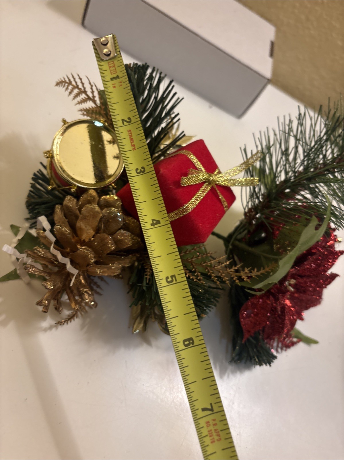 Vtg Christmas Winter Plastic Greenery Plastic Floral Pick Set Of 3 (a47