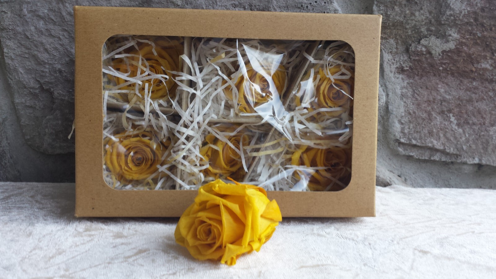 12 Yellow Rose Heads Flowers Silk Soft Artificial Fake DIY Craft Brand New