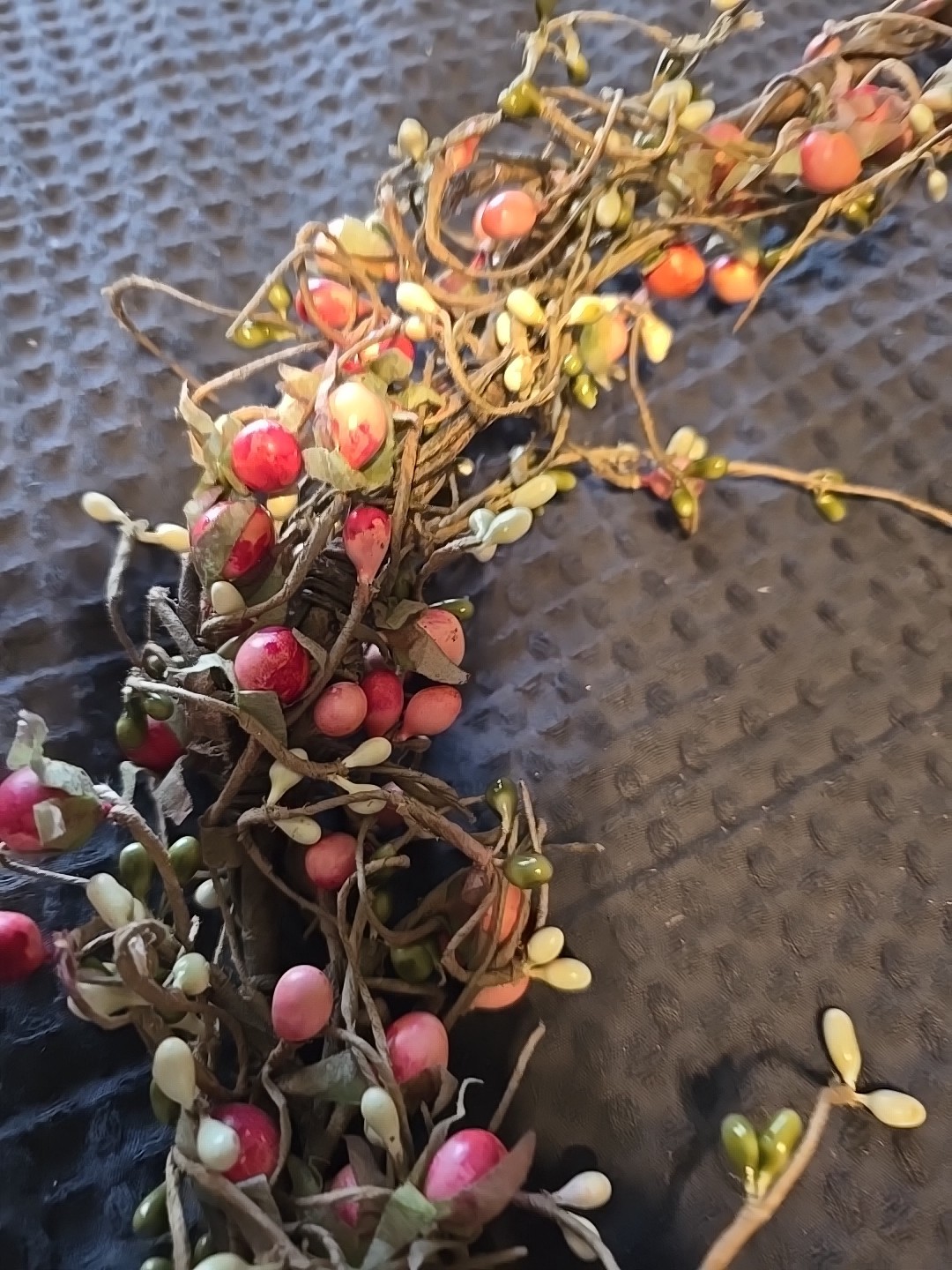Artificial 4′ White And Pink Berry Roping With Natural Looking Twig Base