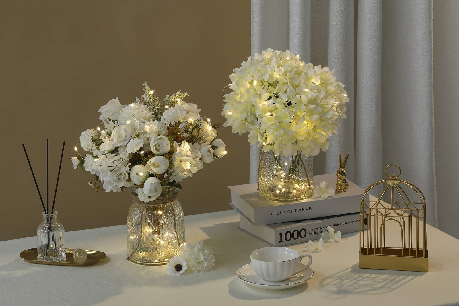 Aitificial LED White Rose Flowers with Glass Vase, Flower Arrangement for Table