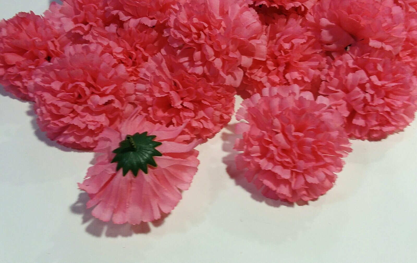 (14 pcs) Pink Carnation 3.5″ Blooms Silk Flower Home In/Outdoor Decor USA BP2145