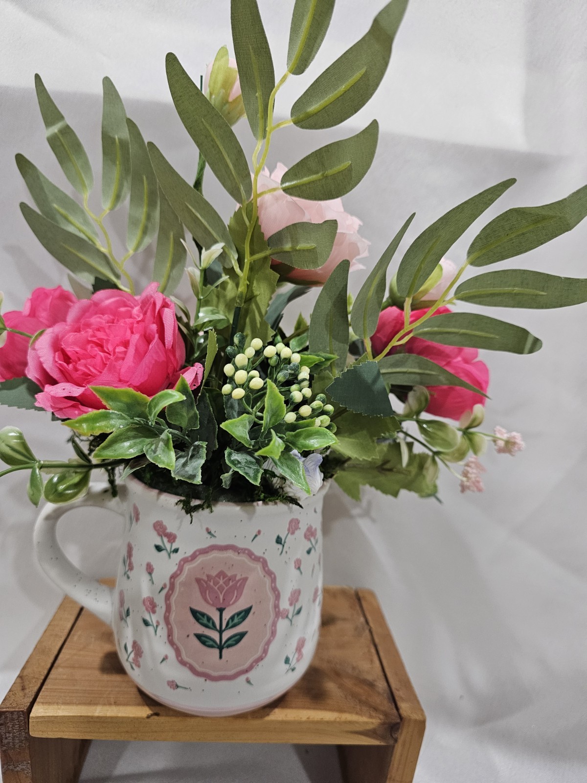Artificial Pink Rose Flowers in beautiful FRIENSHIP CUP for special someone