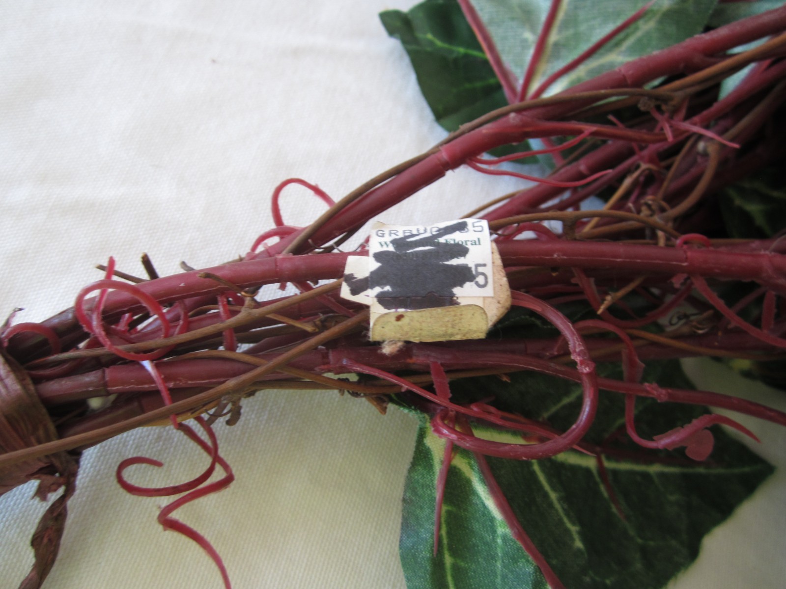 Artificial Floral Green & Red Leaf Bush Branch Stem Greenery Leaves Home Decor