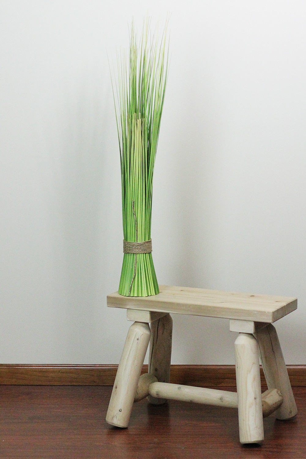 Northlight 37.75″ Green Yellow Artificial Onion Grass Bundle Wrapped Tan Rope