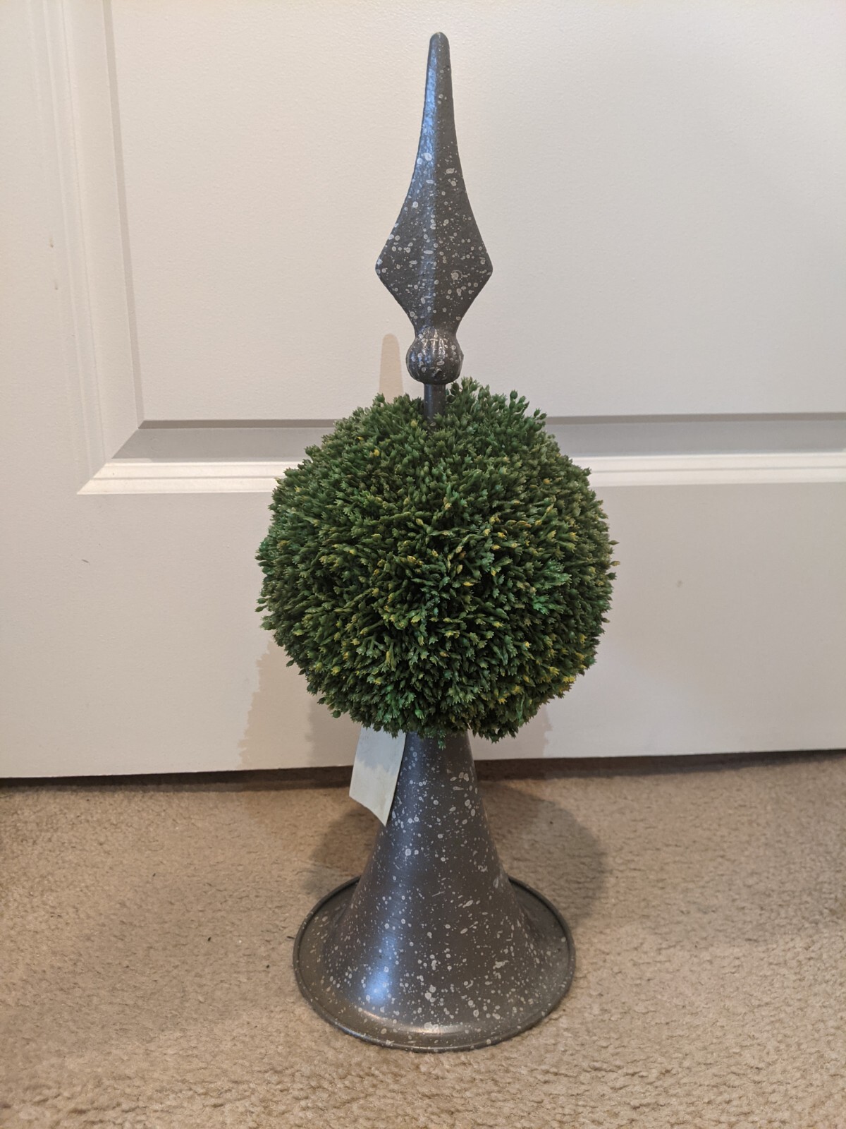 A&B Home 18″ Grass Ball Topiary With Metal Finial On Stand
