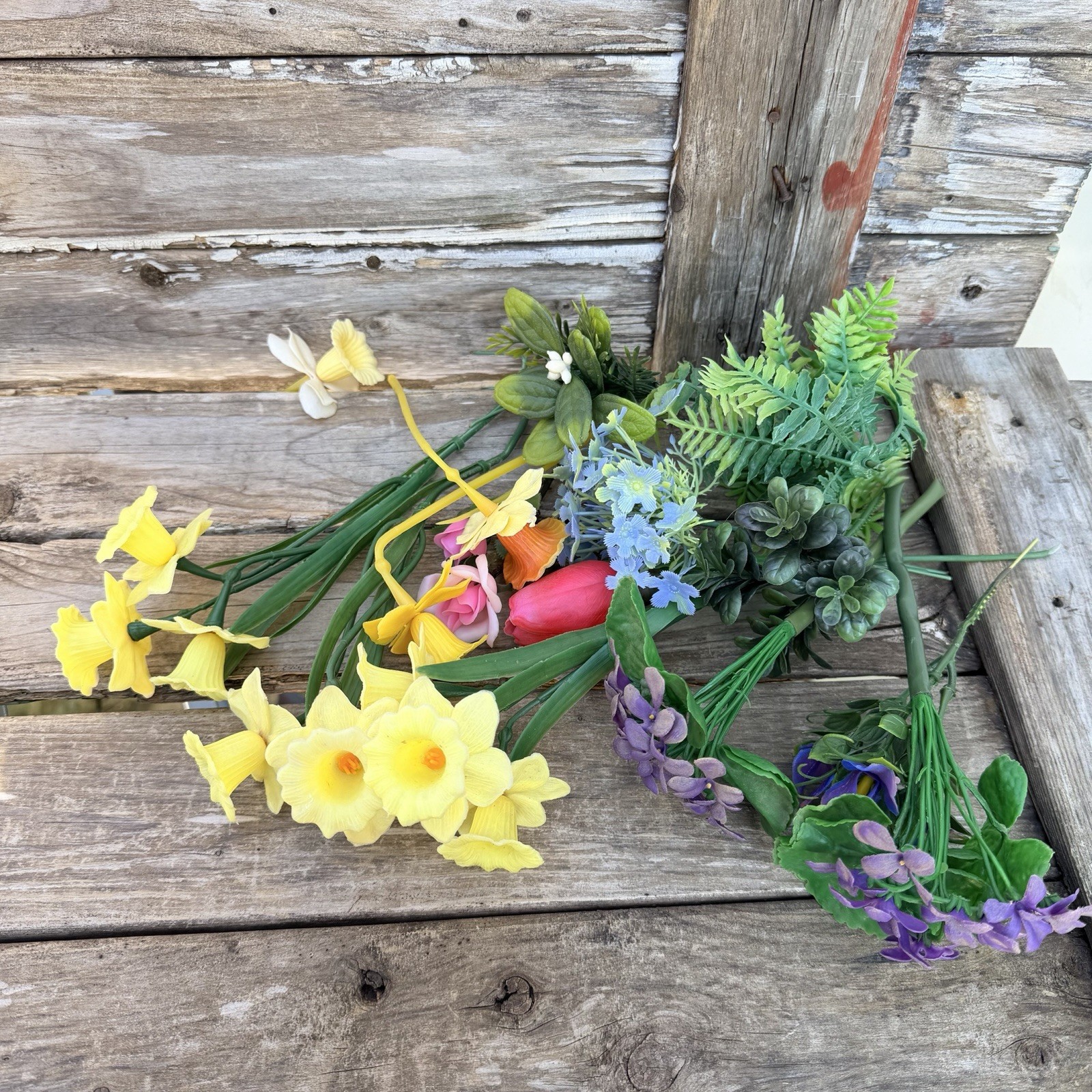 MCM Plastic Houseplant Stem Daffodil Lot African Violet Ferns Sweet Peas Faux