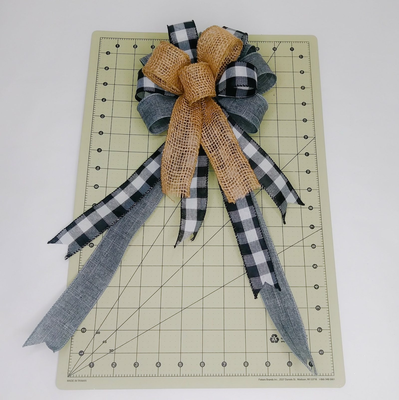 Wreath Bow, Burlap, Buffalo Check, Gray Linen