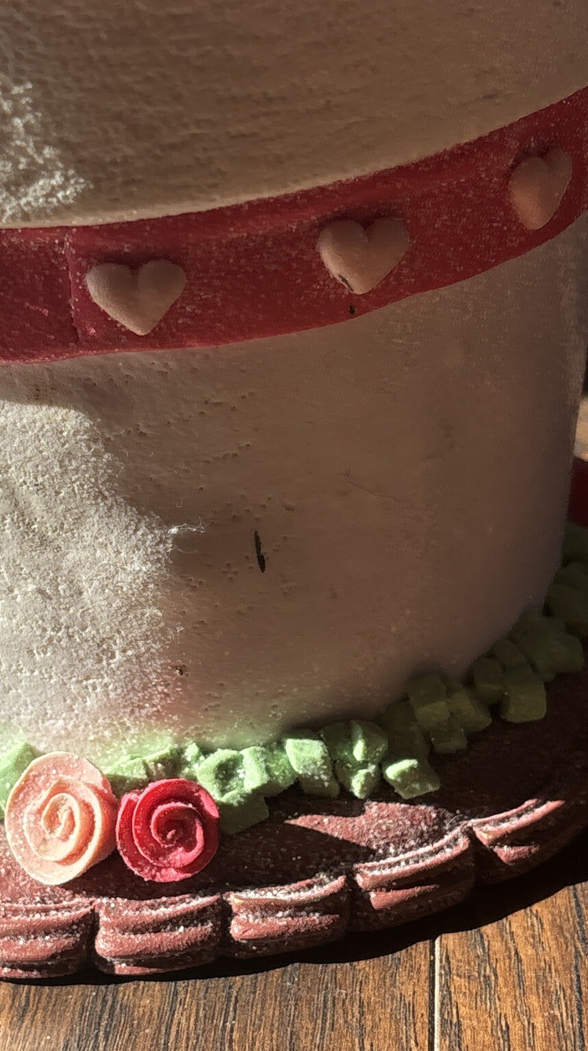 Love birds bouquet of roses decor Cupcakes And Cashmere Valentines New W Defects