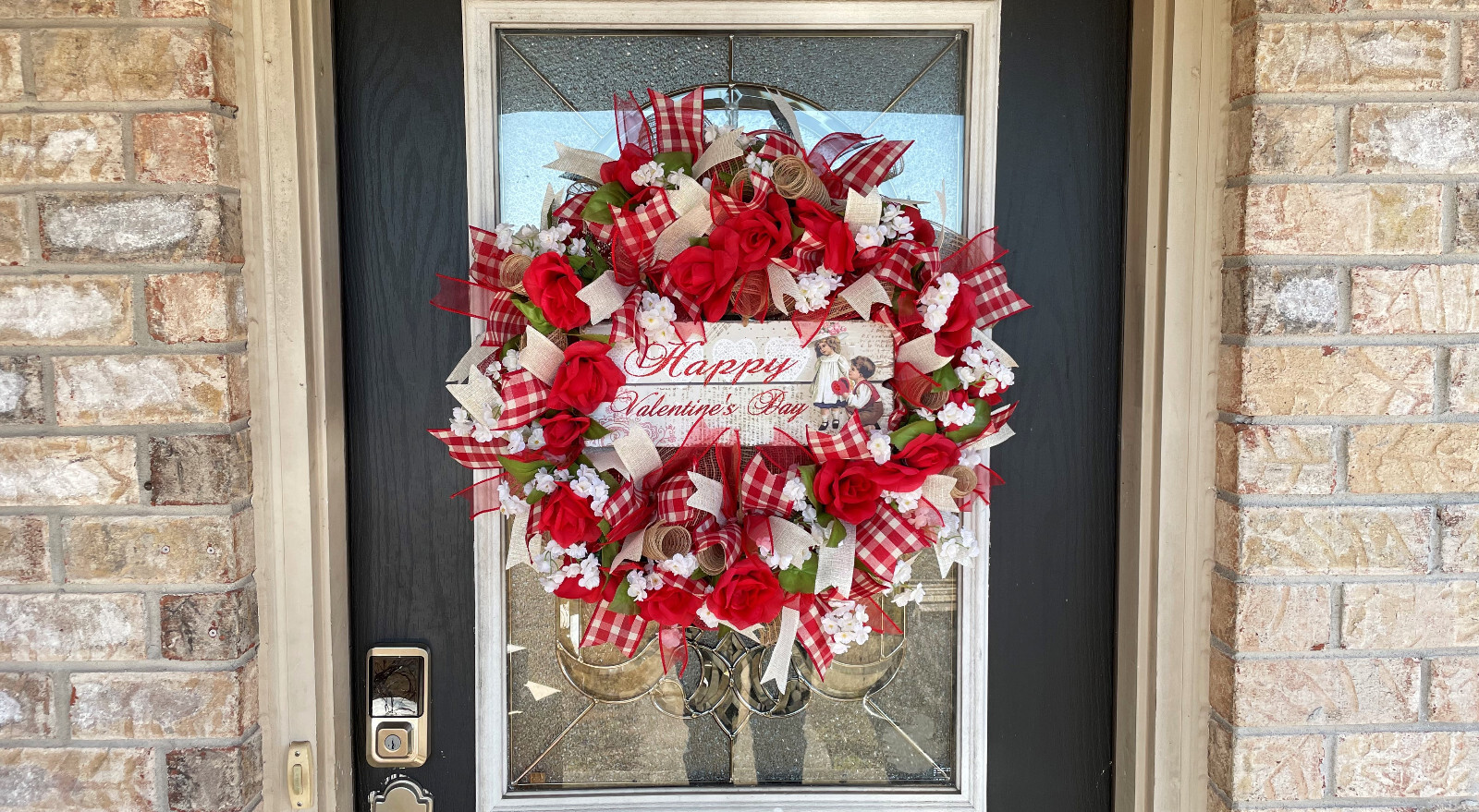Romantic Vintage Style Happy Valentine’s Day Mesh Wreath Home Decor Decoration