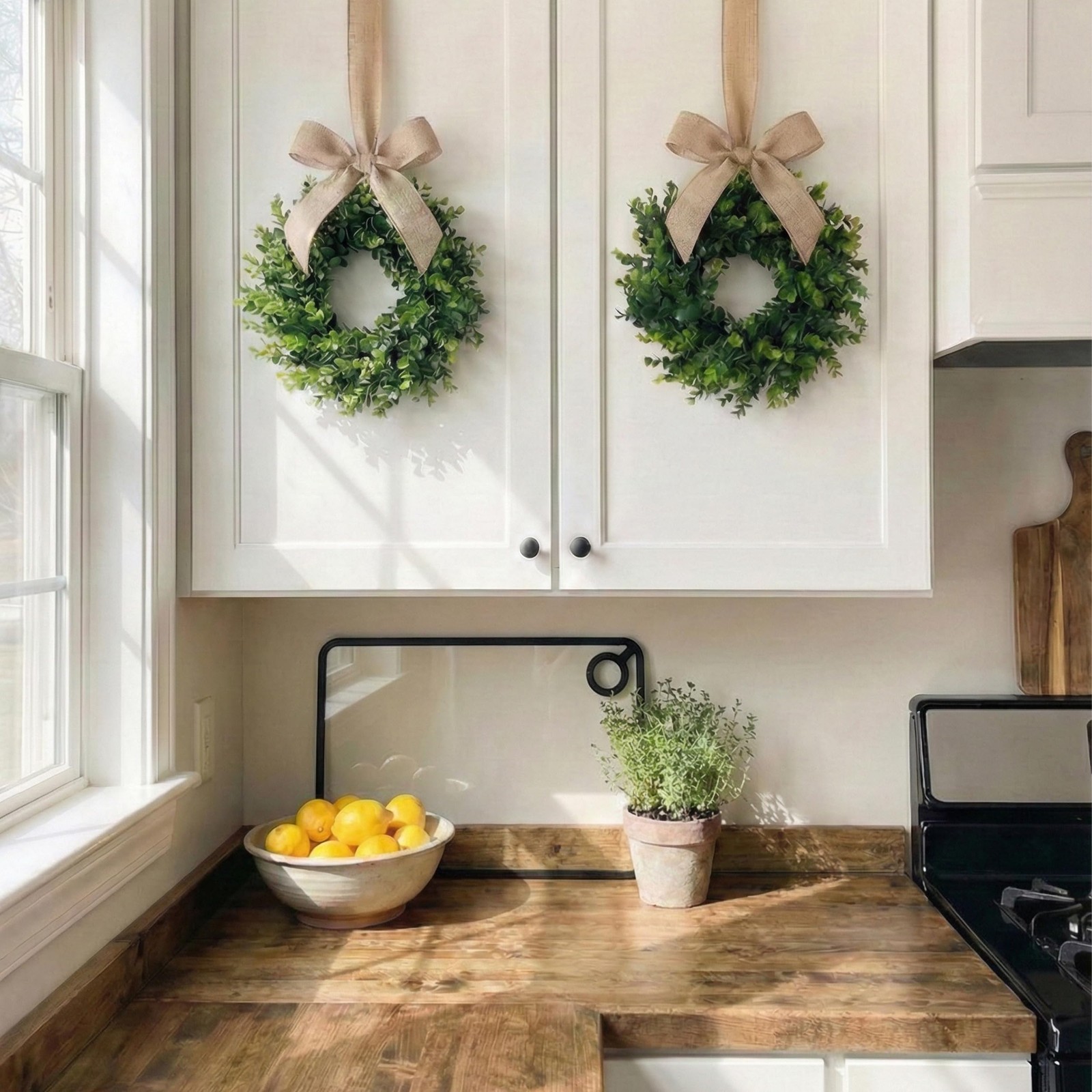 Plamyi 13″ 2 pcs Mini Boxwood Wreath – Faux Green Wreaths for Decorating, Can…