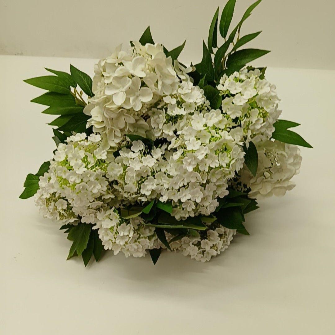 Artificial White Hydrangea Flower Bouquet 12 In Plastic Houseplant Floral Decor