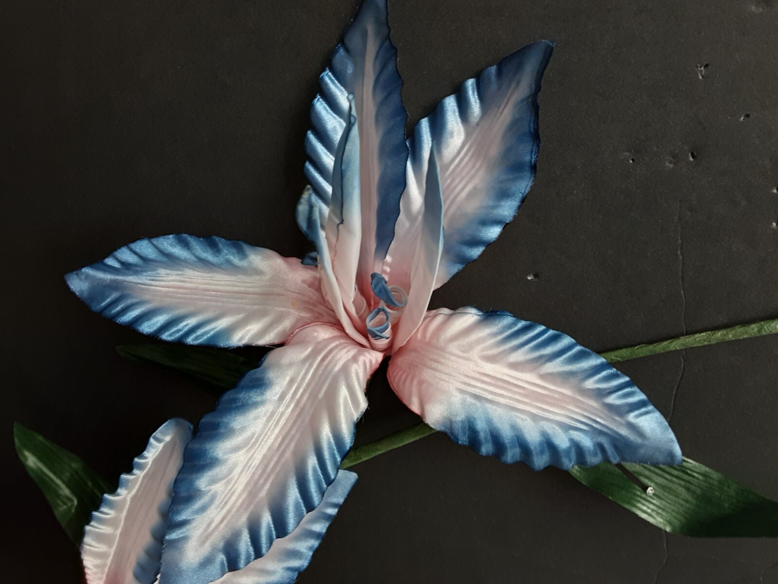 RARE ARTIFICIAL SILK FLOWERS MANY STYLES AND COLORS NEW
