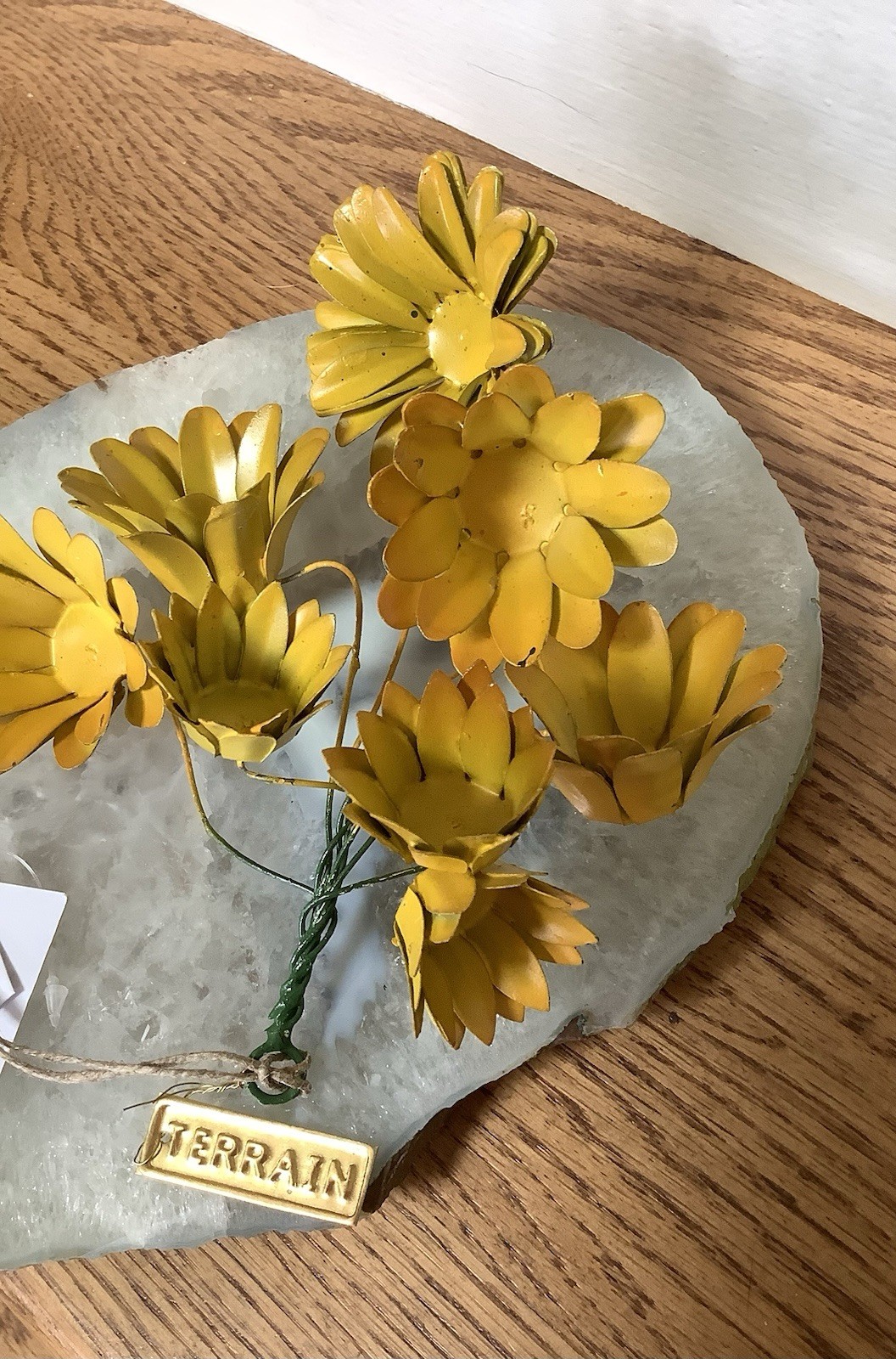 Terrain Iron Metal Daisy Flower Bunch, NWT (vase not included)