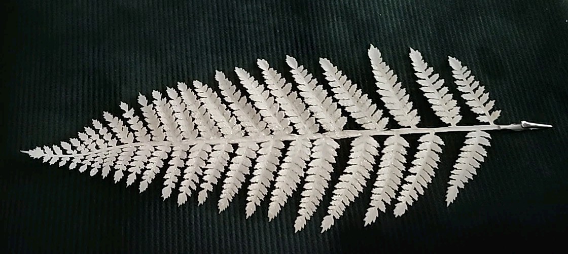 Artificial White Fern Leaves With Clips Lot Of 6 – 18″