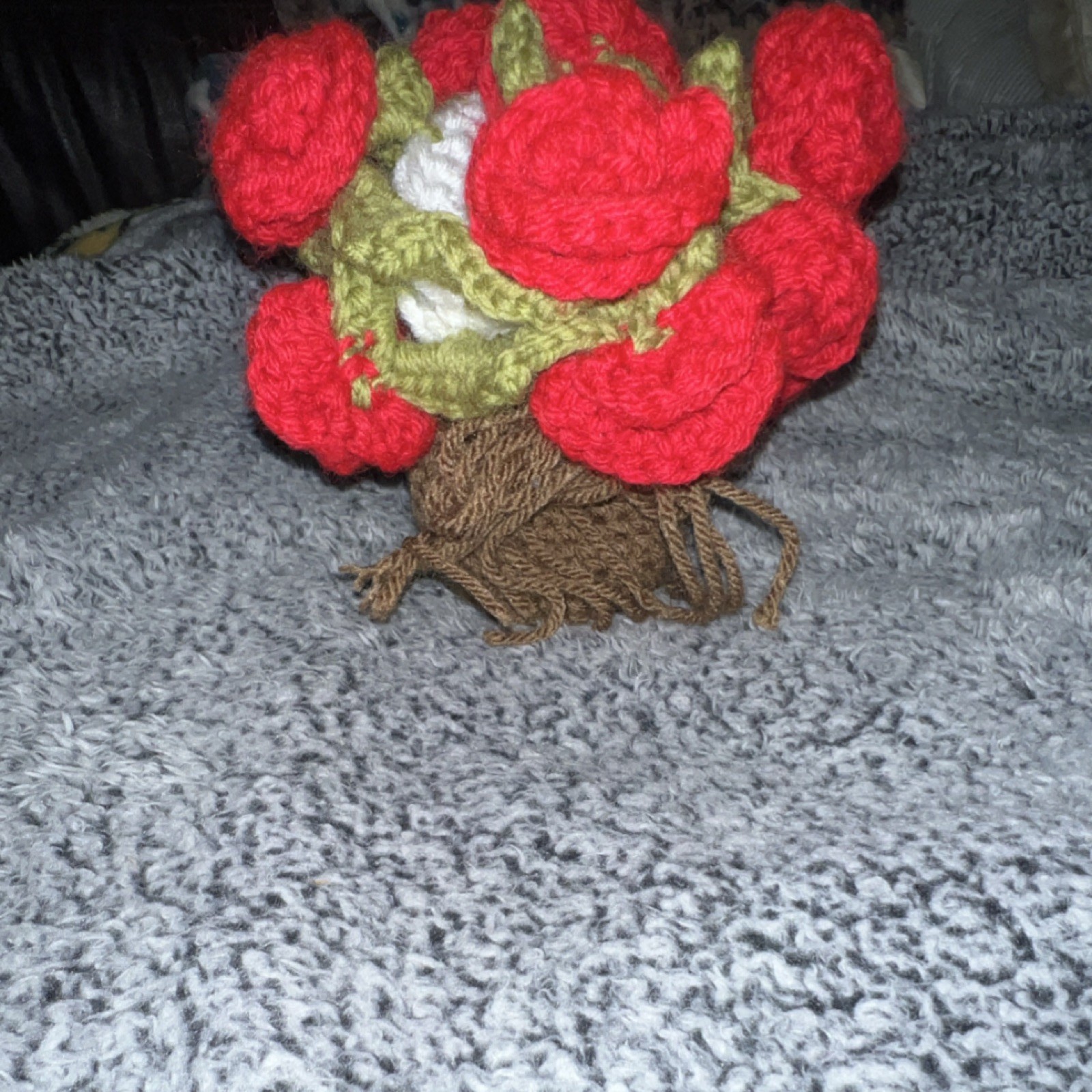 Artificial Yarn Rose Flower Arrangement Centerpiece Red Green Brown White