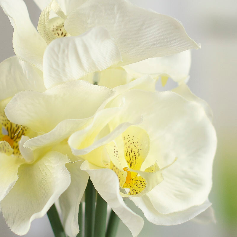Package of 4 Cream Artificial Orchid 10-1/2″ Floral Bundles