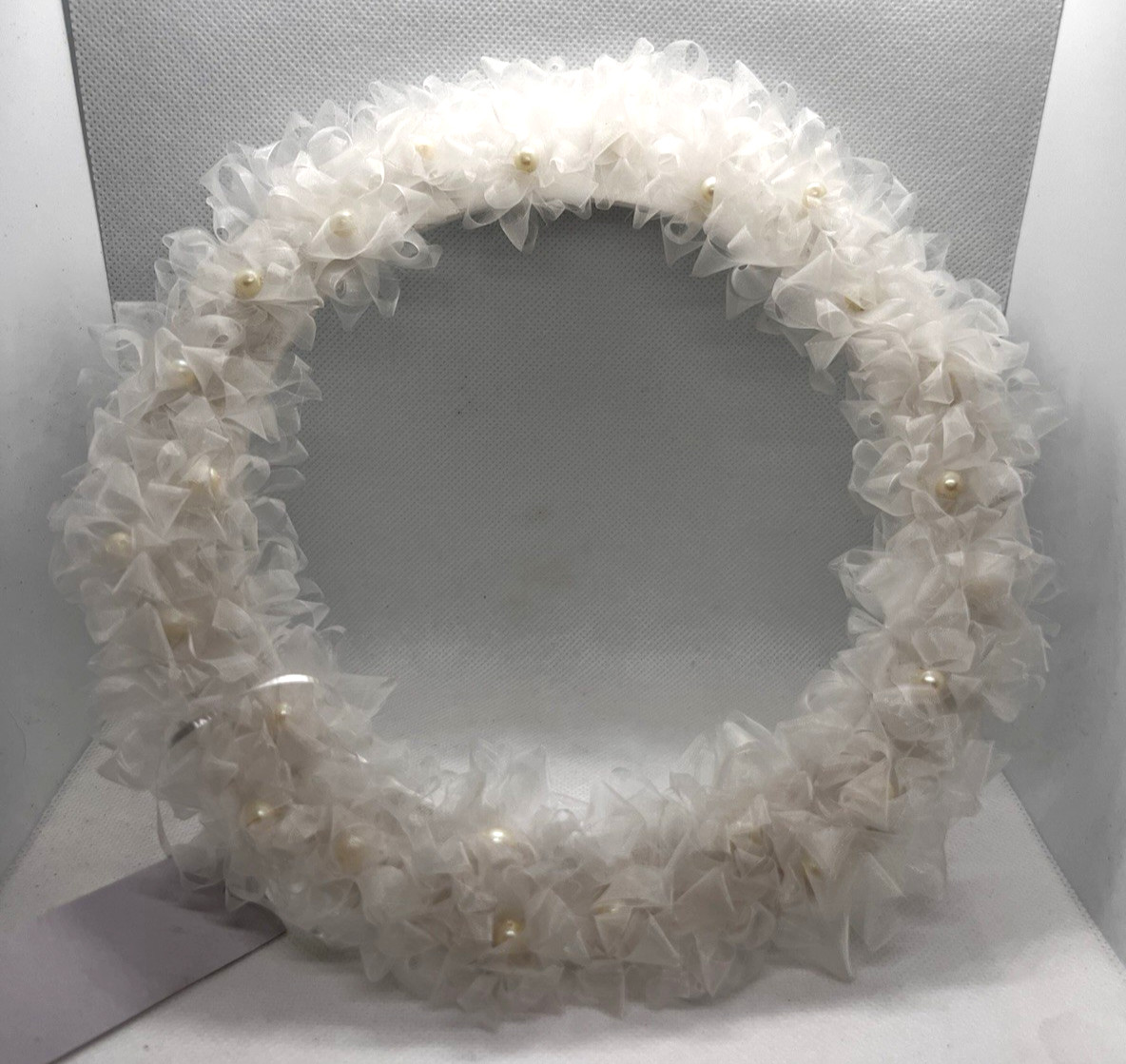 8 Inch Artificial White Flower and Pearl Wreath Bridal Floral Ornament