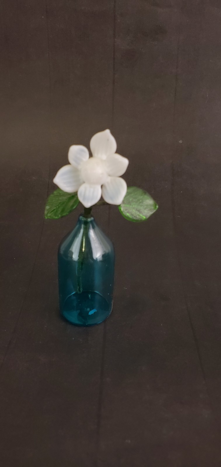 Tiny Glass Flower in Blue Vase 3.5″ tall – White Glass Flower & Green Leaves