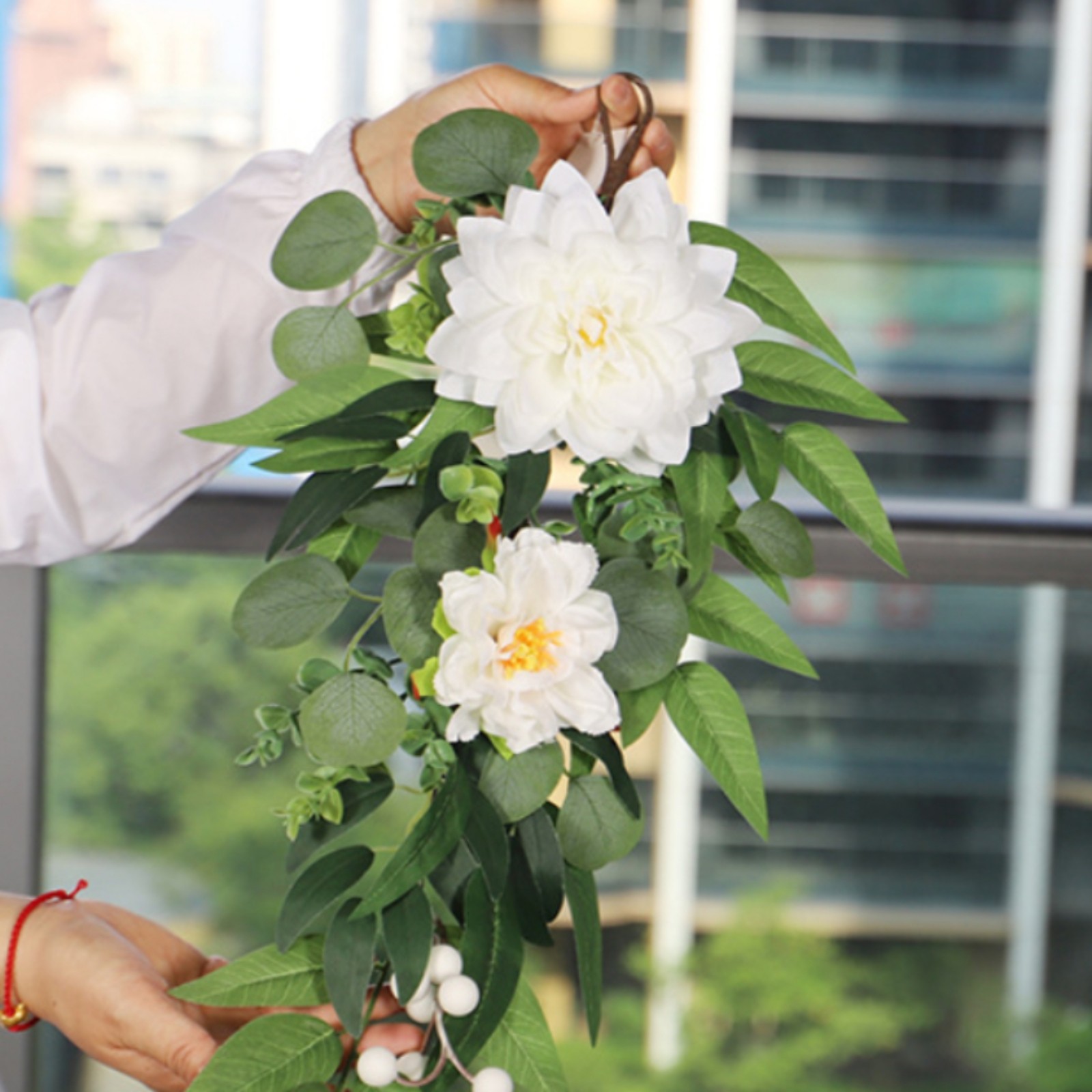 Hanging Floral Decoration Textile and Synthetic Material Artificial Flower Door