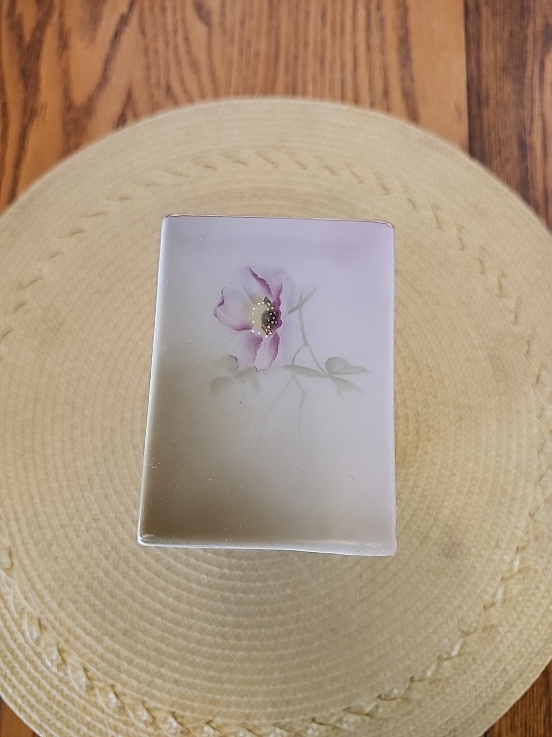 Vtg Frog Vase Ceramic Pink Floral Andrea By Sadek Gold Edge Accents 3 5/8″T
