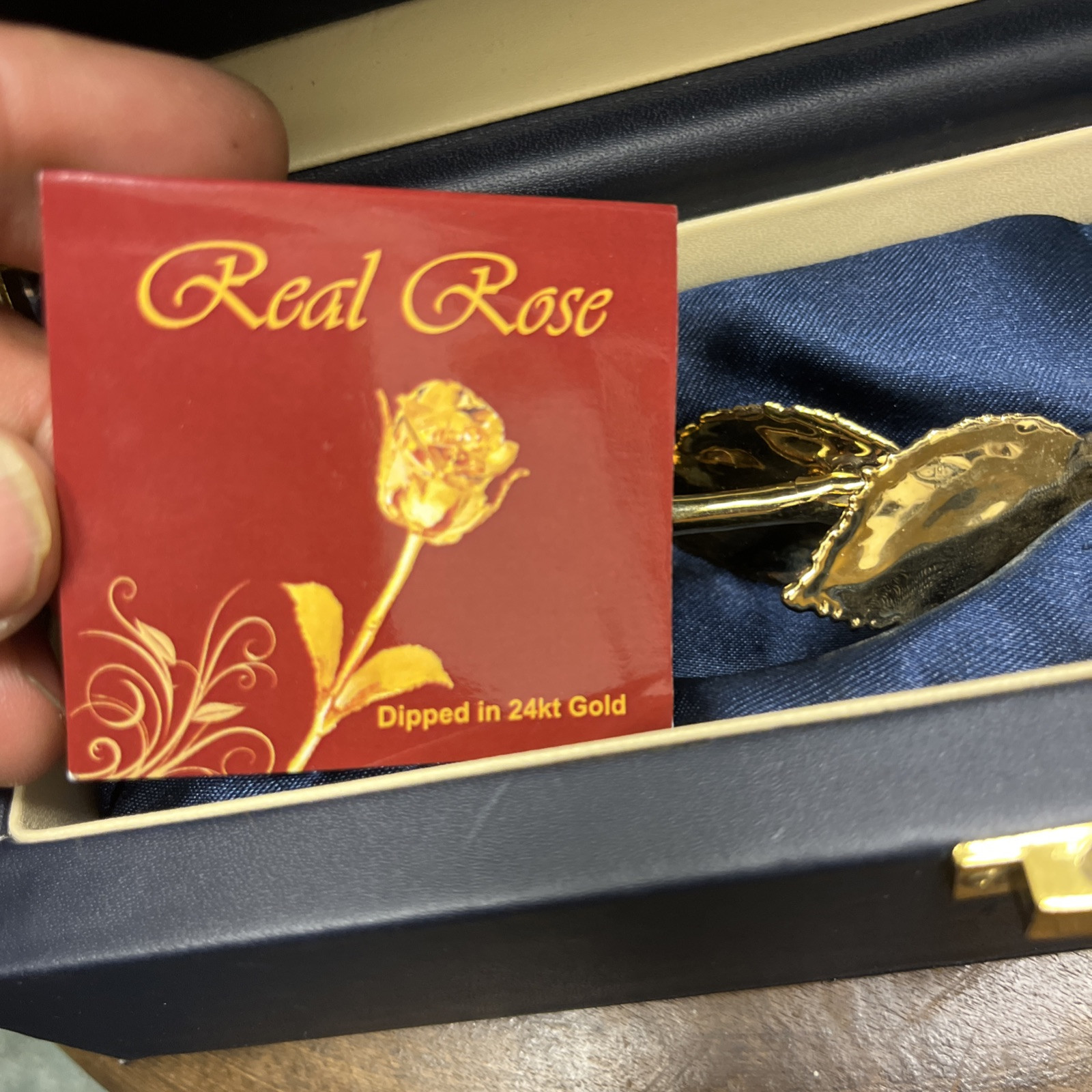 24K GOLD DIPPED NATURAL ROSE 7″ – MIDNIGHT BLUE GIFT BOX+ Vase