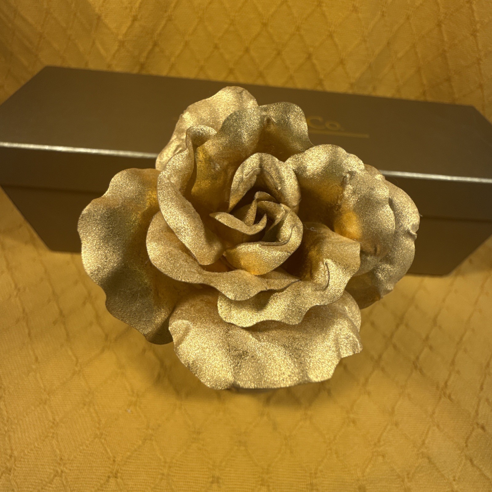 24K Gold Rose – Smaller, 6-7-inch — Delicate, Timeless Tribute to L-o-v-e.