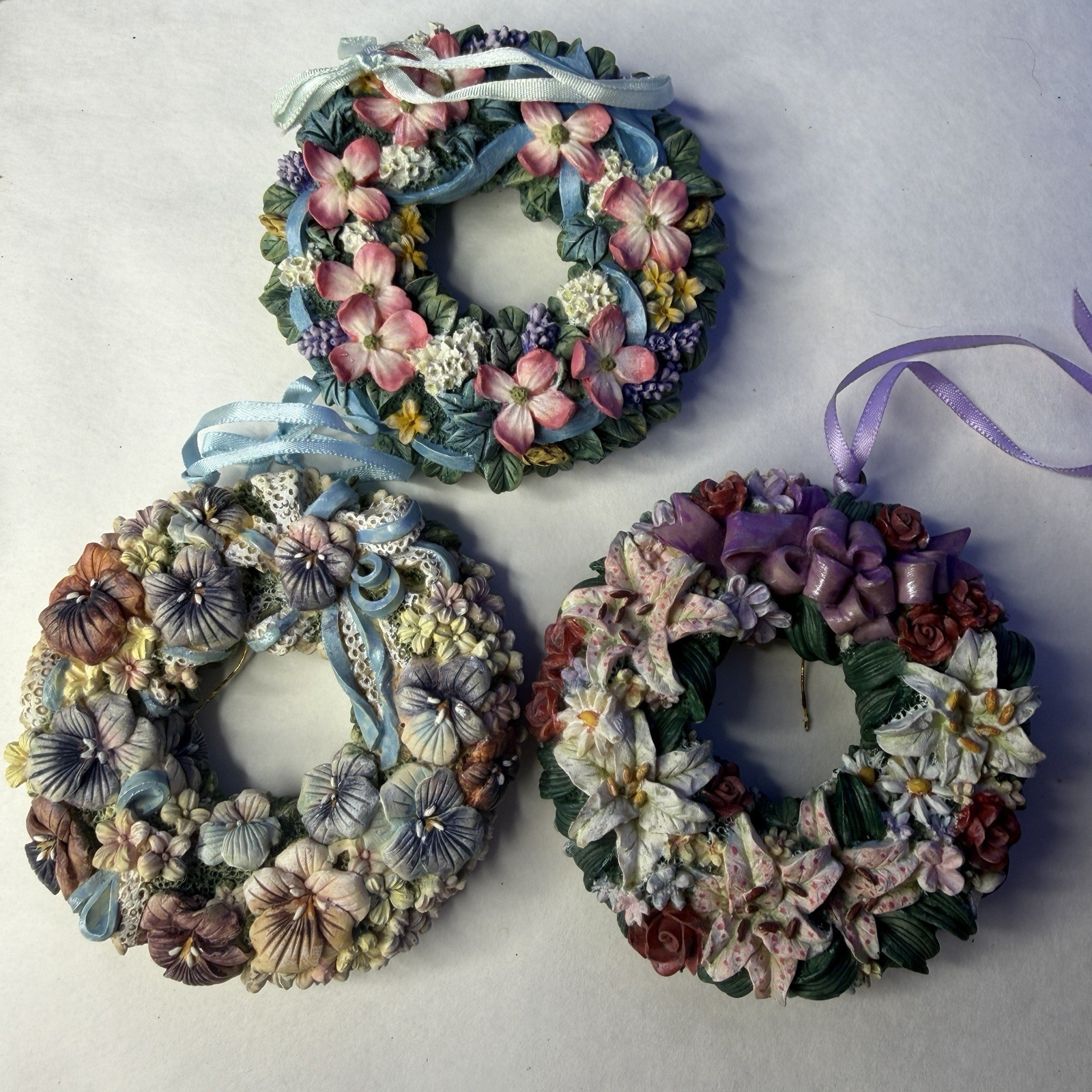 Lena Liu Floral Wreath Ornament Set (13) Home Decor Window Display Vintage 90s