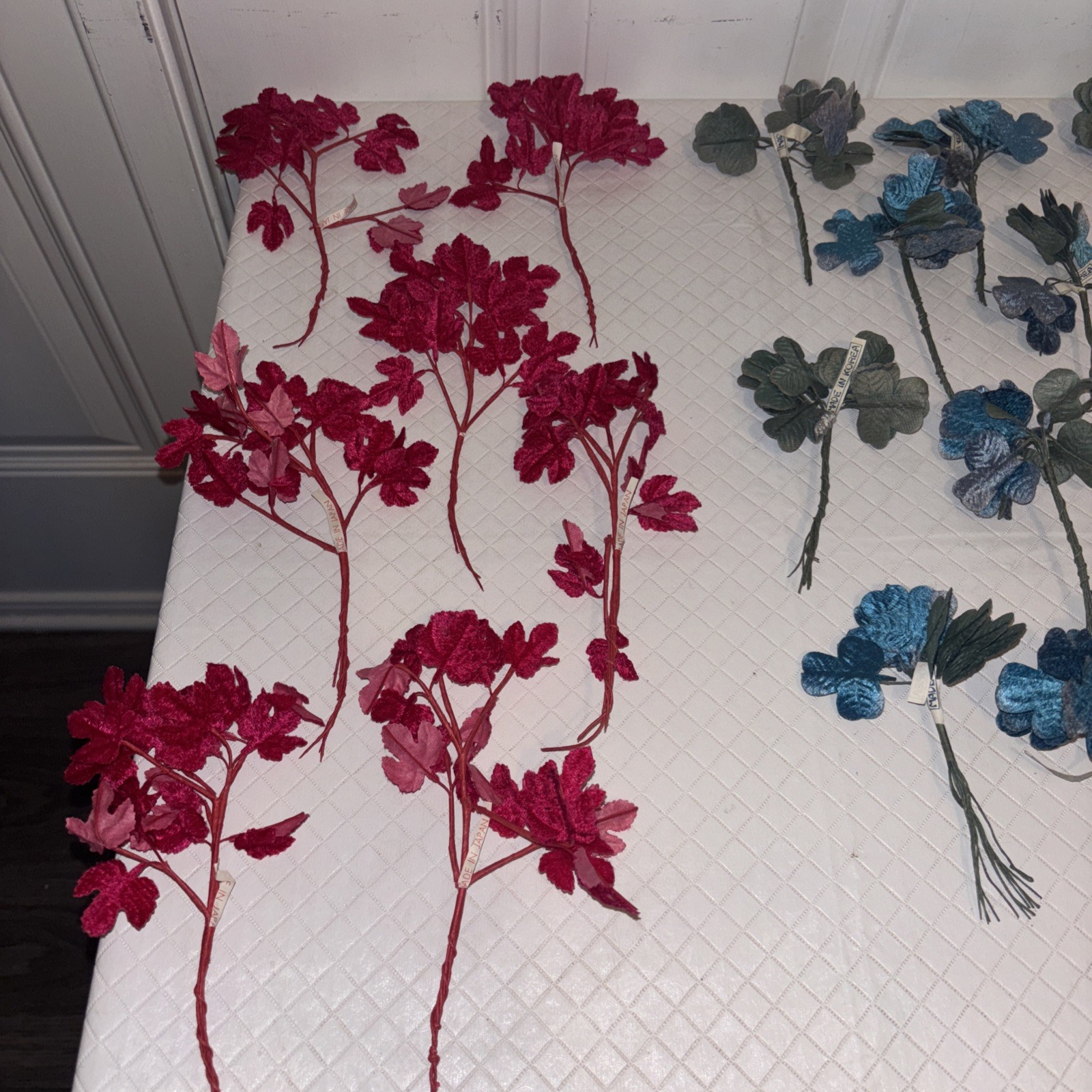 Artificial Wire Steam Flowers 5 To 7 Inches In Length Lot Of 28