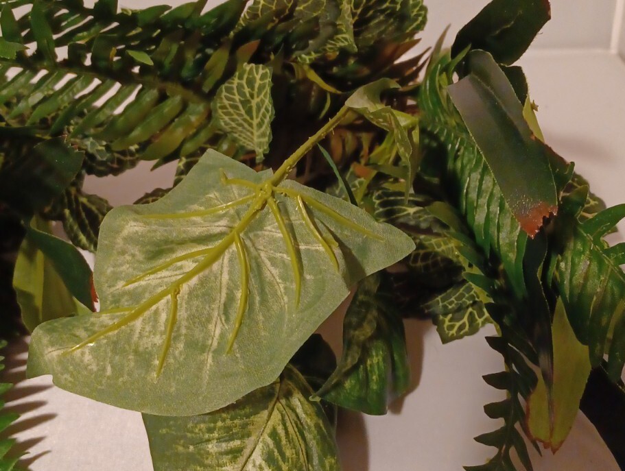 Lot Of 2 NIB Home Interiors And Gifts Housewarming Bushes Artificial Foliage