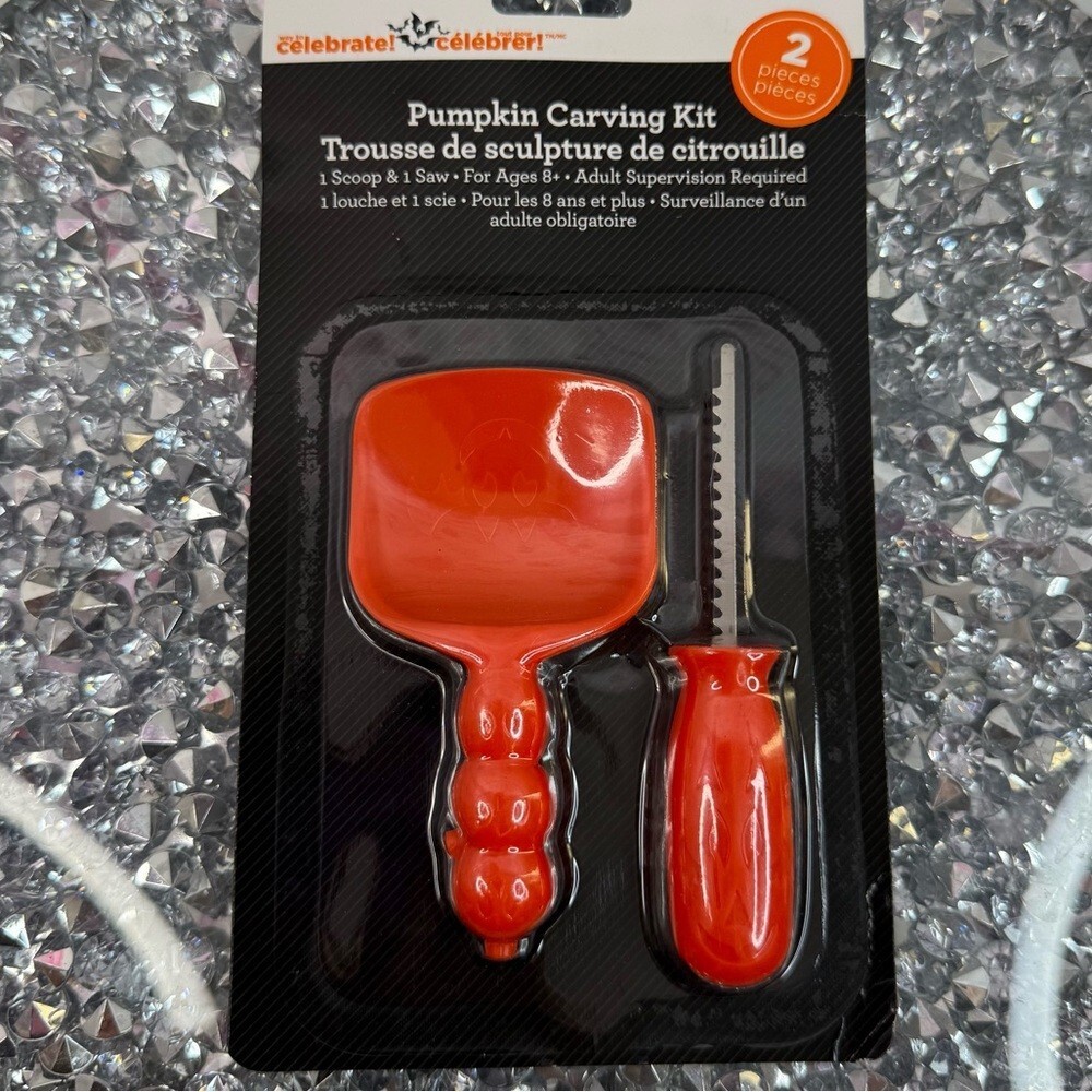 Orange Pumpkin Carving Kit – 2 Piece Set