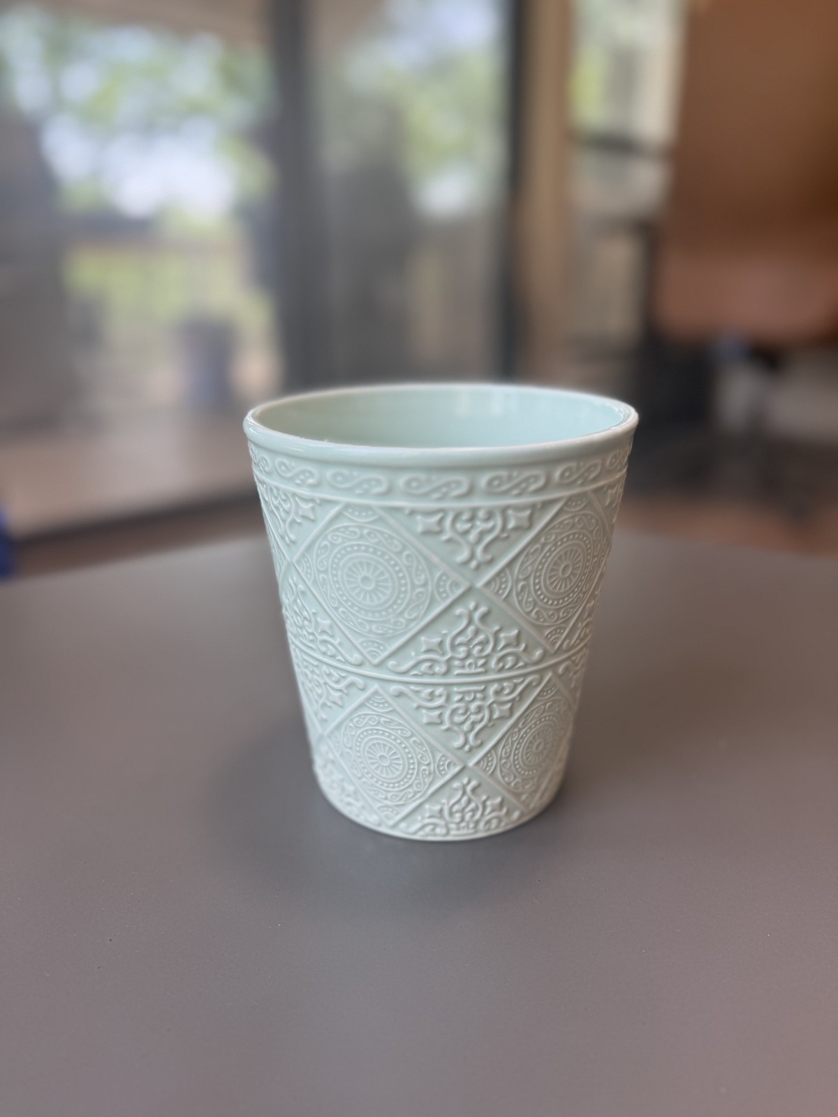 Lt. Green Floral Relief Pattern Ceramic Vase, Plant Pot or Utensil Holder 5.5″