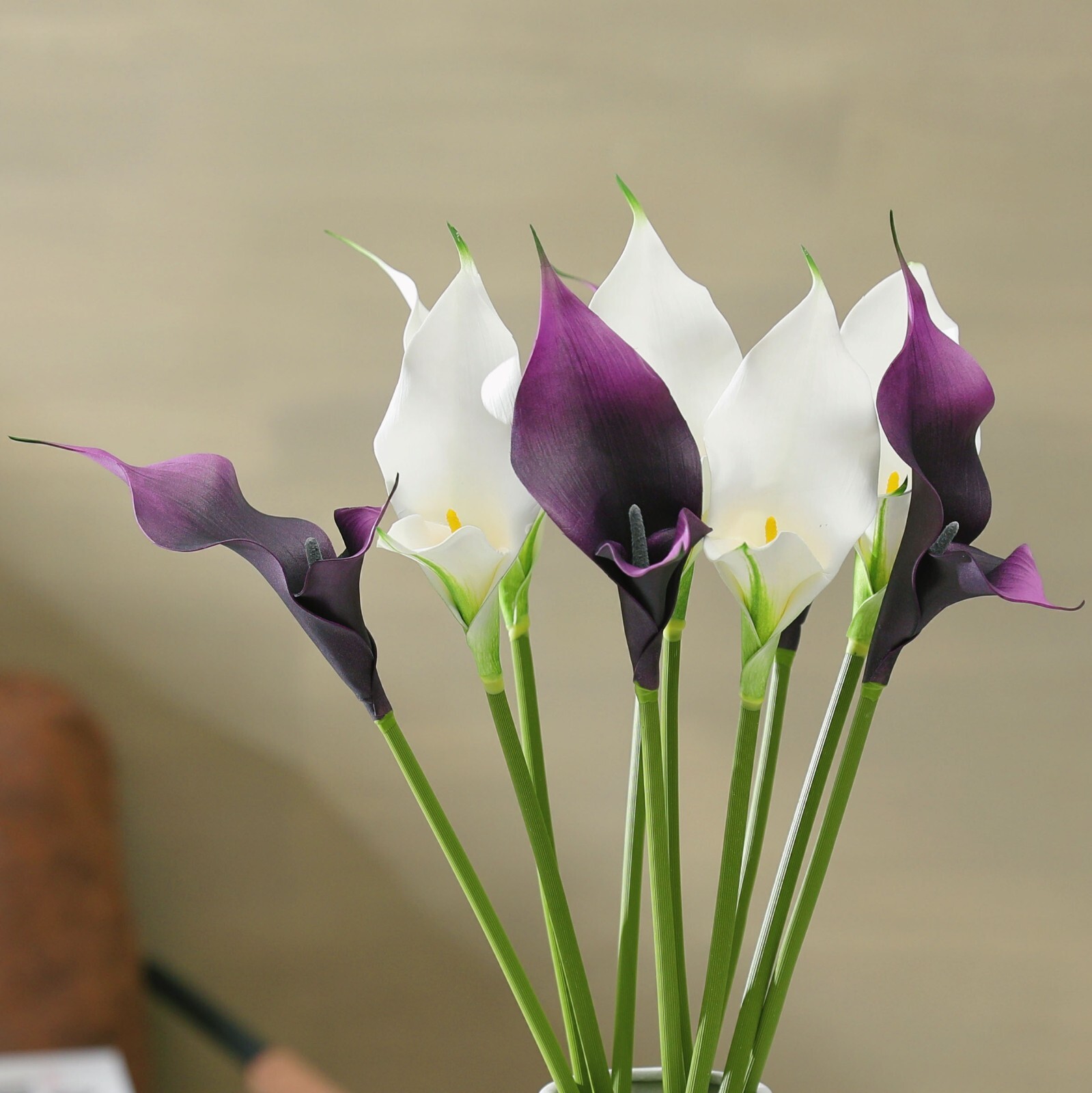 10pcs Calla Lily Artificial Bouquet with long -stems realistic white purple mix