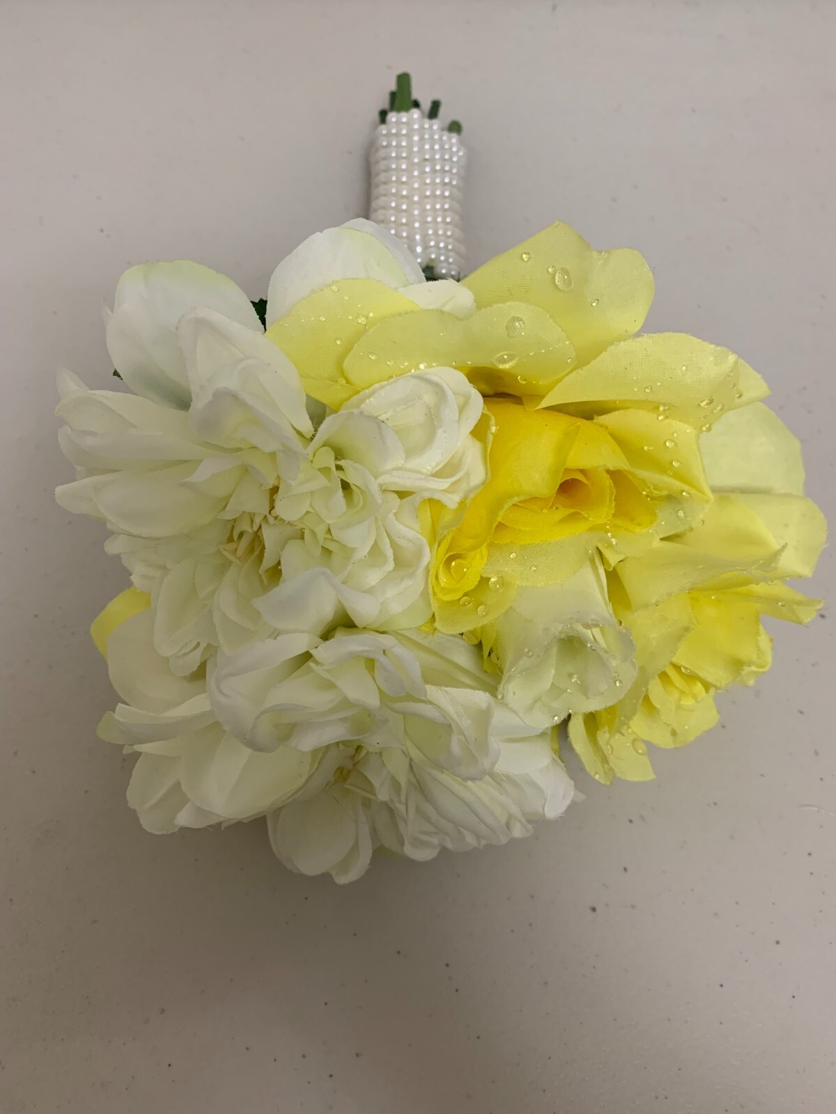 FLORAL WHITE &YELLOW ROSE FLOWER BOUQUET W/ WHITE PEARL HANDLE EVENTS & WEDDING