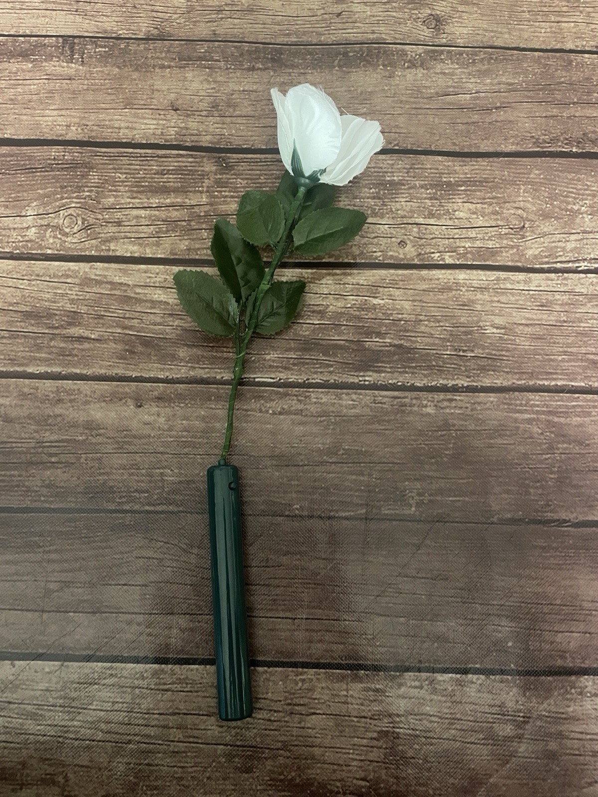 LED Light Up White Rose 16″