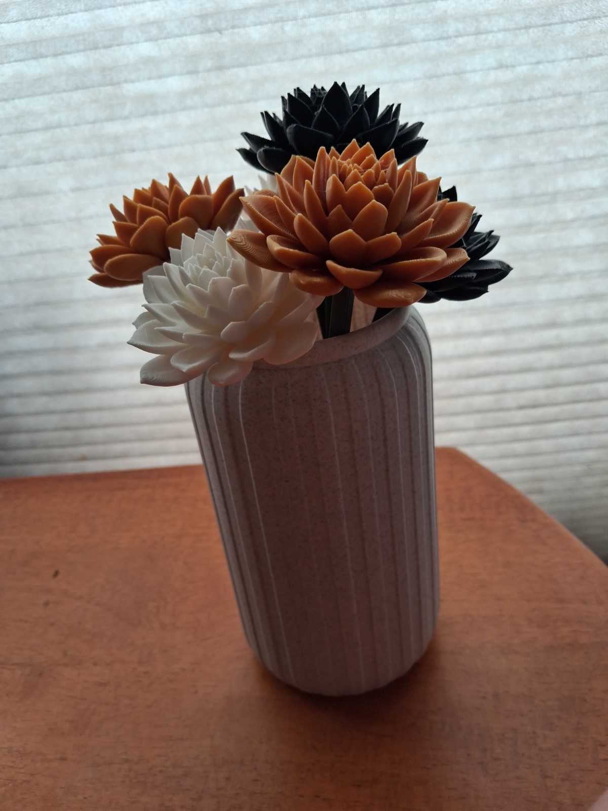 3d Printed Rose/Succulent Bouquet with Vase (More colors to choose from!)