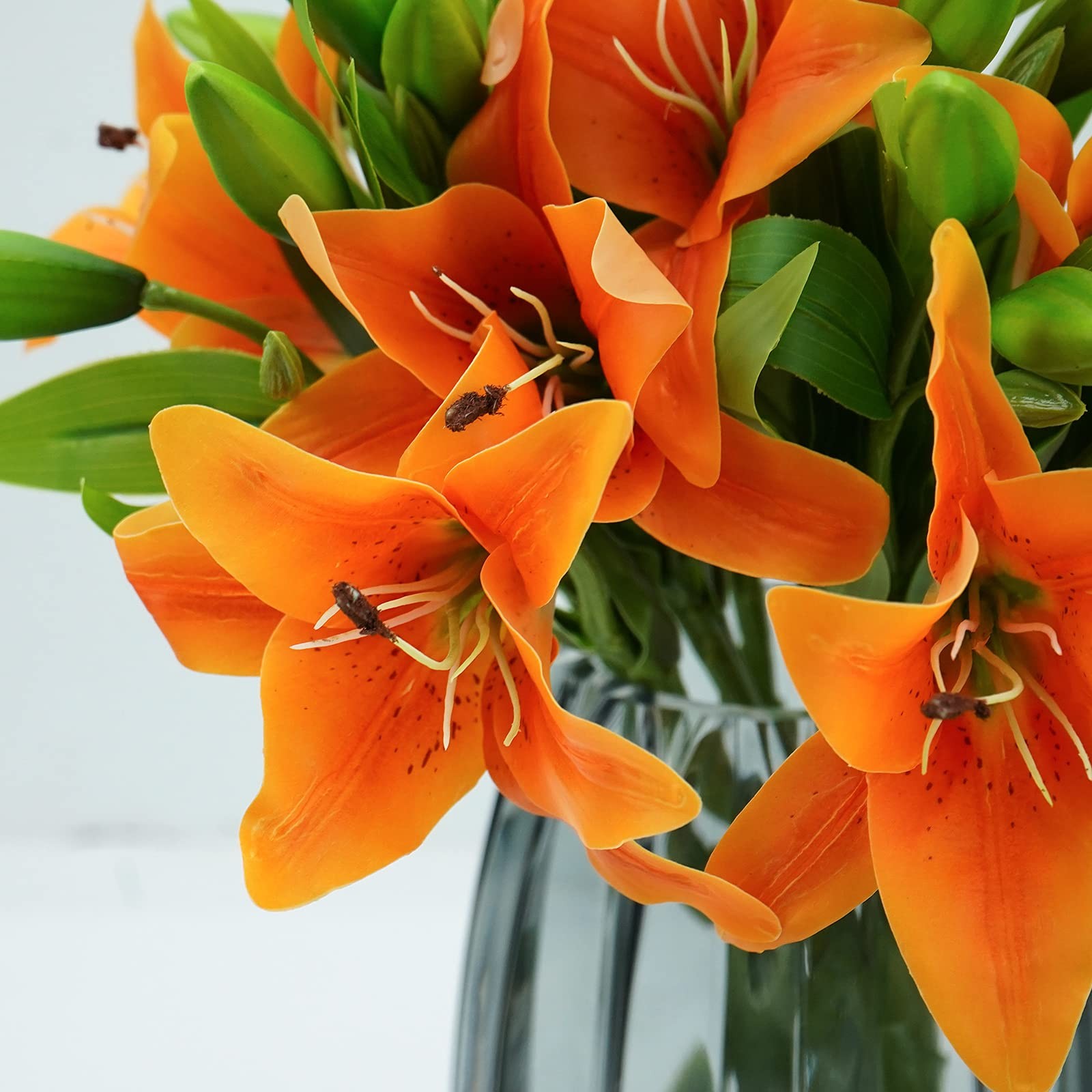 8Pcs Artificial Tiger Lily Flowers Orange Real Touch Lilies Flower Bouquet Fa…