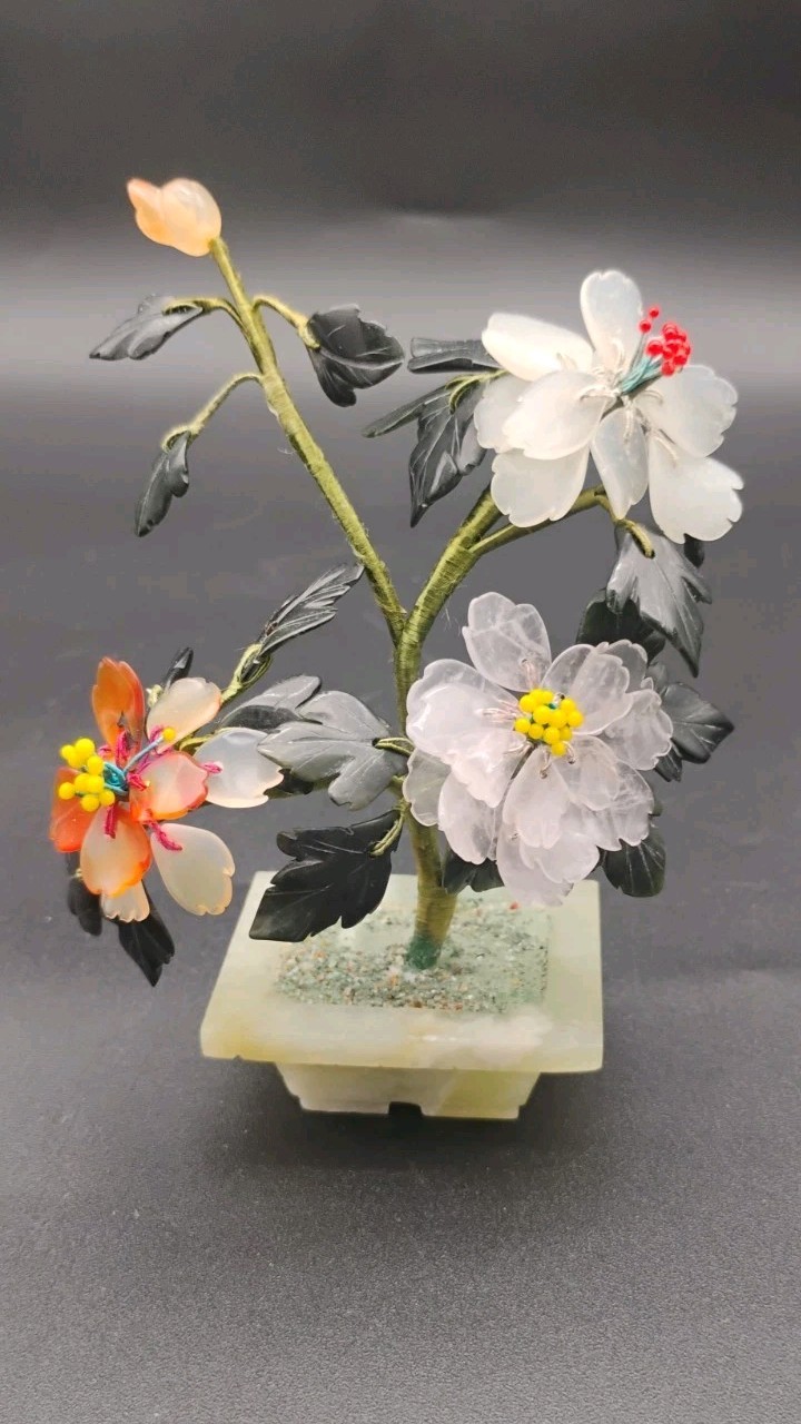 Carved Chinese Jade Crystal Hardstone Flowers Leaves & Planter Small 4 1/2″ Tall