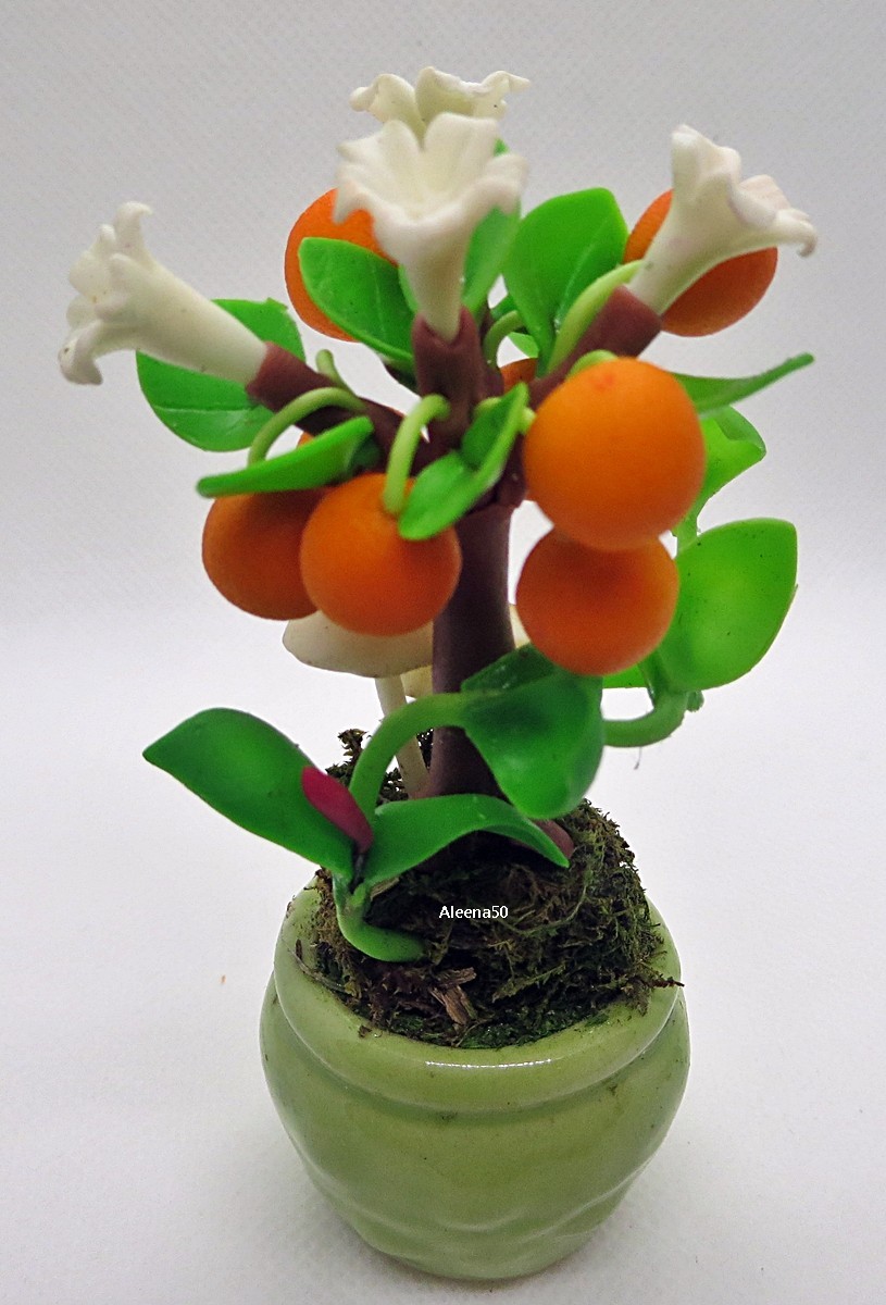US Stock 4″H Handmade Air-Dry-Clay Miniature Orange Tree Arranged in Pot